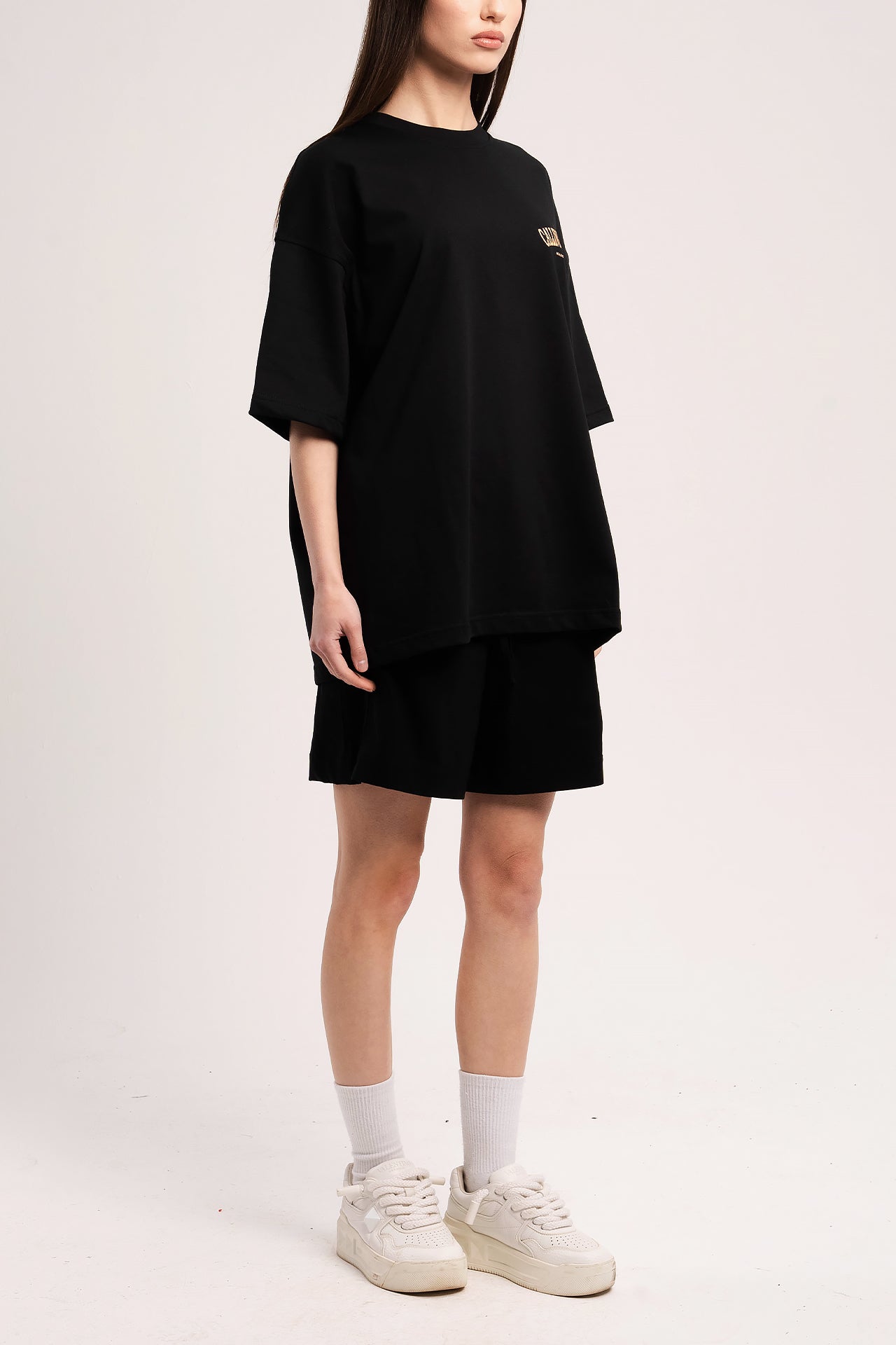 Black Cotton Lointain Souvenir T-shirt by Calling All Angels