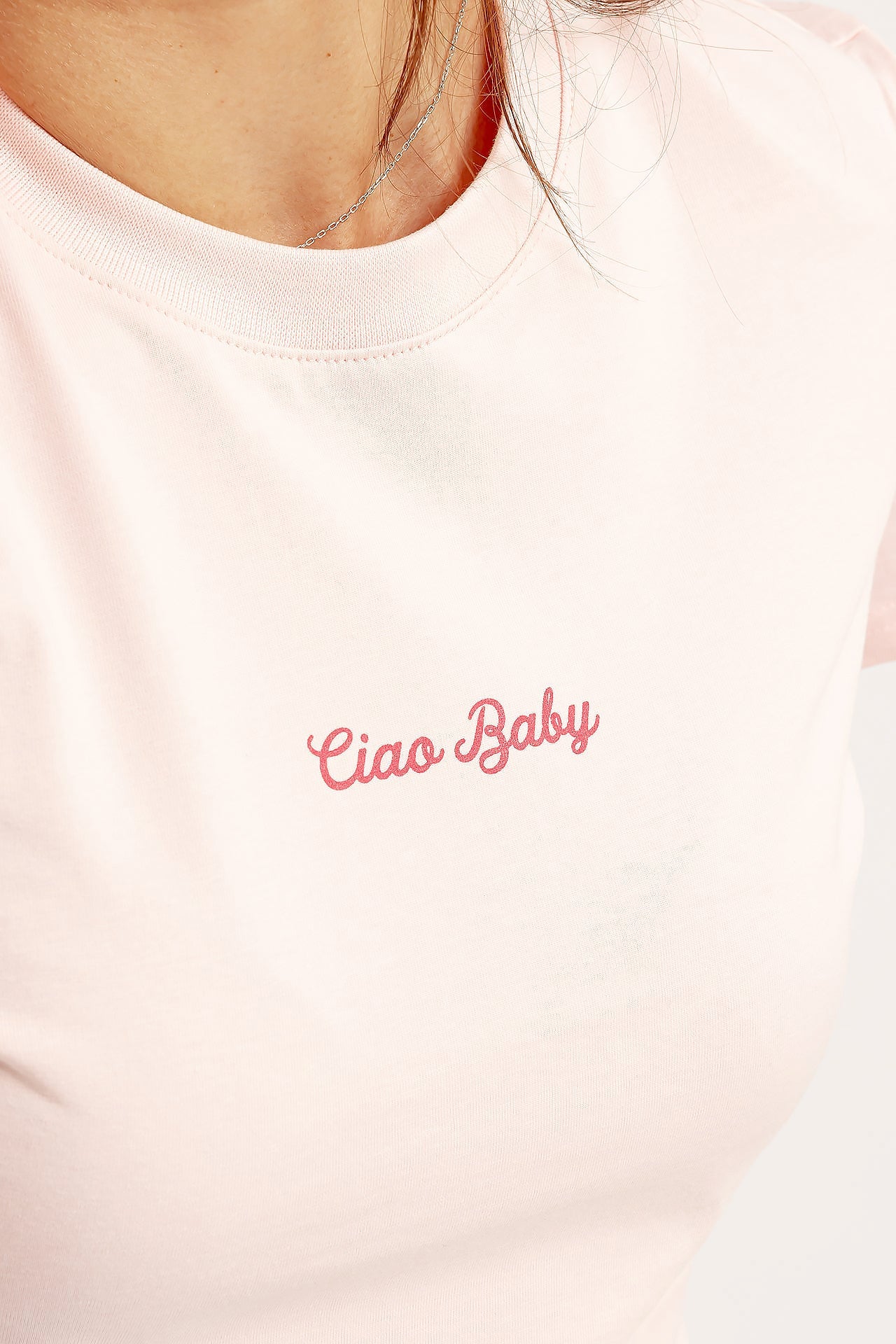 تي شيرت قصير باللون الوردي Ciao Baby من In Your Shoe
