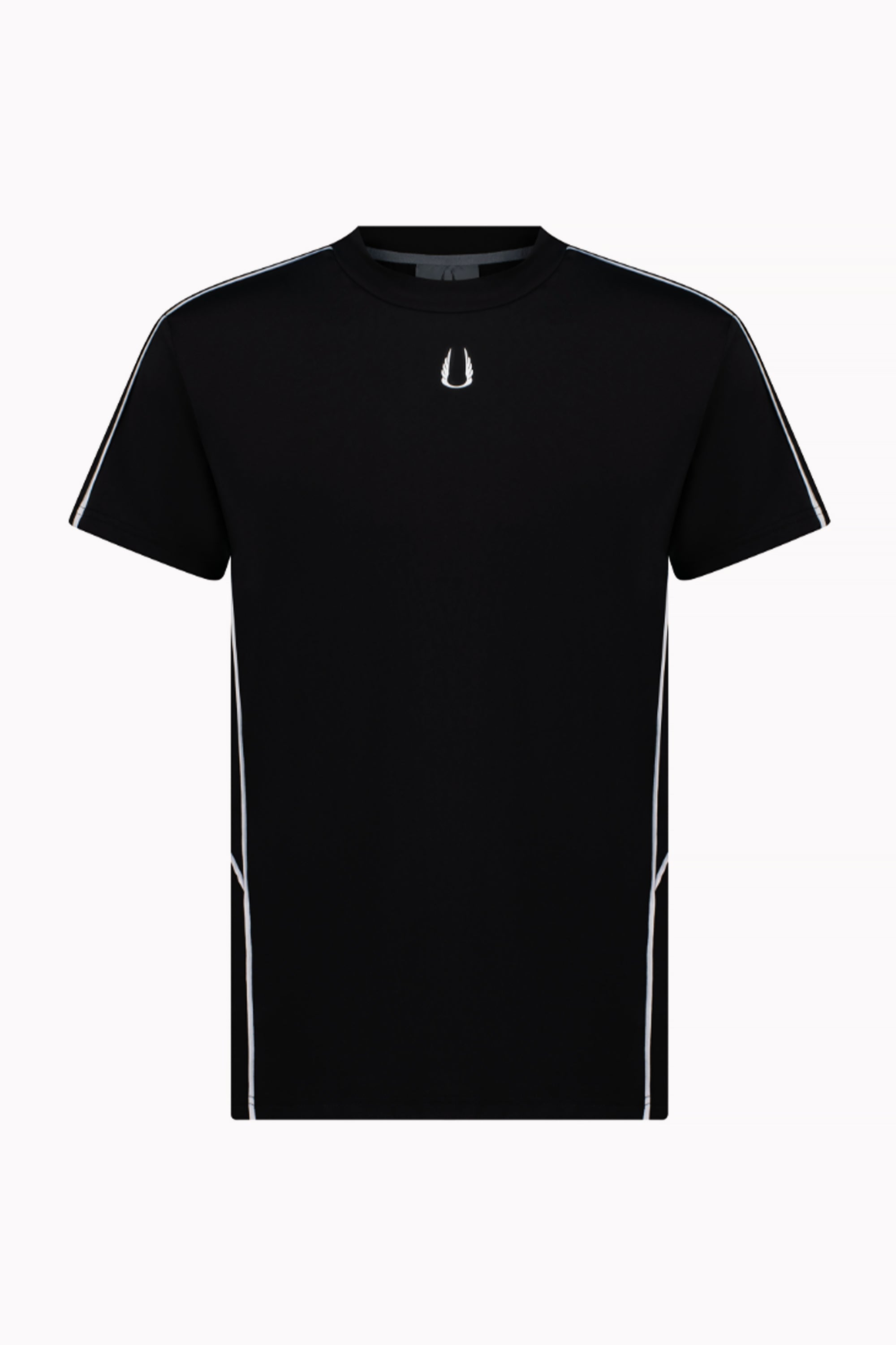 تي شيرت رجالي أسود بقصّة Slim Fit من EGO Contrast من EGO Sustainable