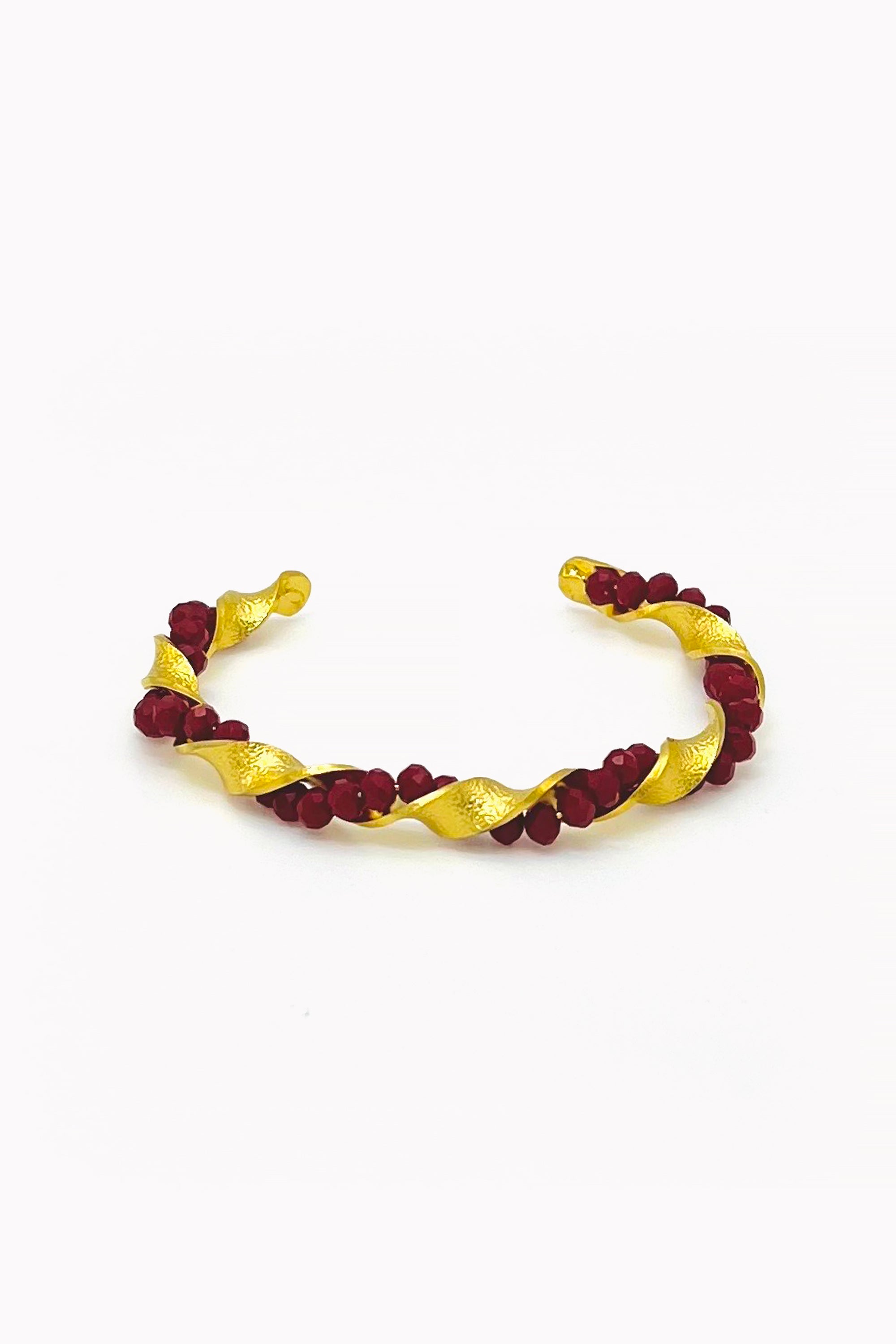 Gold Handmade Twisted Beads Bracelet by M Collection