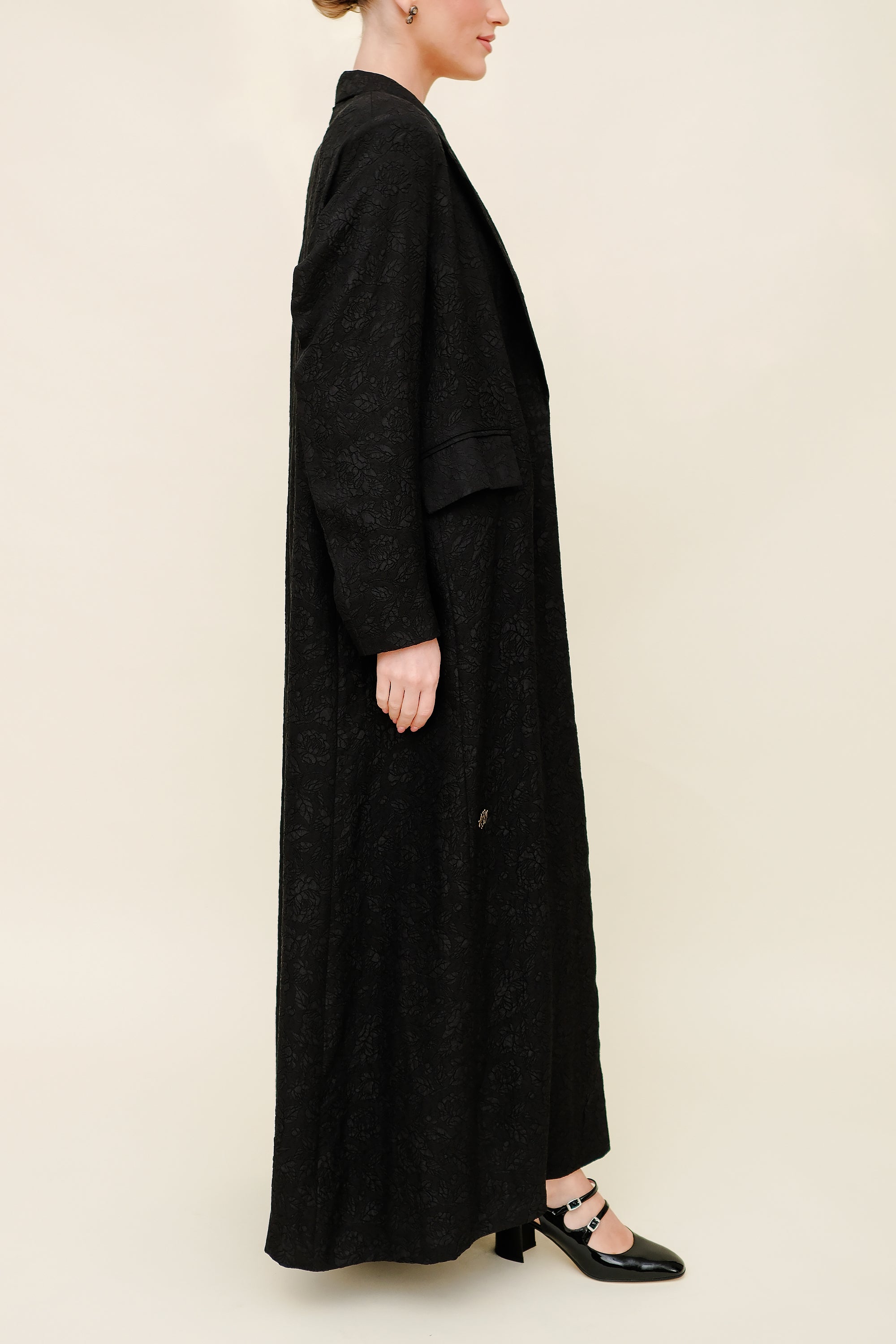 Black Floral Blazer Abaya by Al Dukan