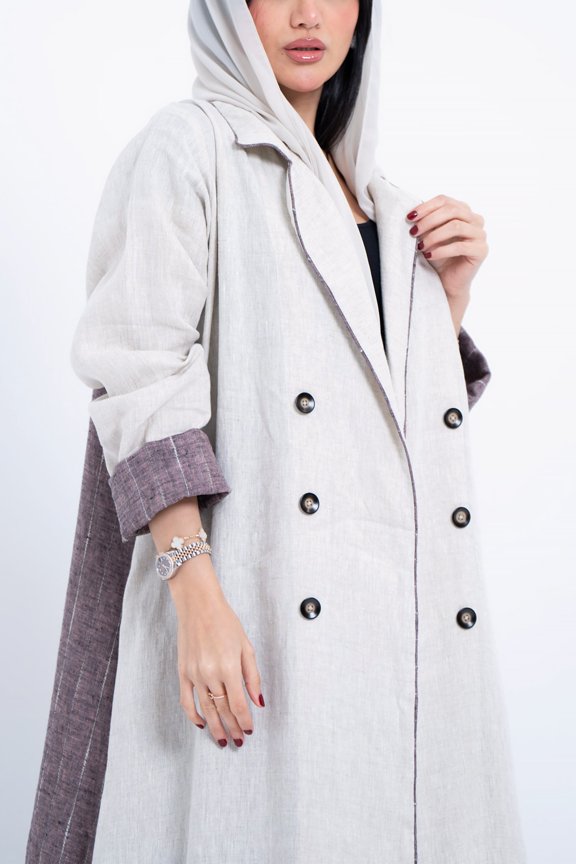 Multicolor Striped Linen Abaya by Taa Marbotah