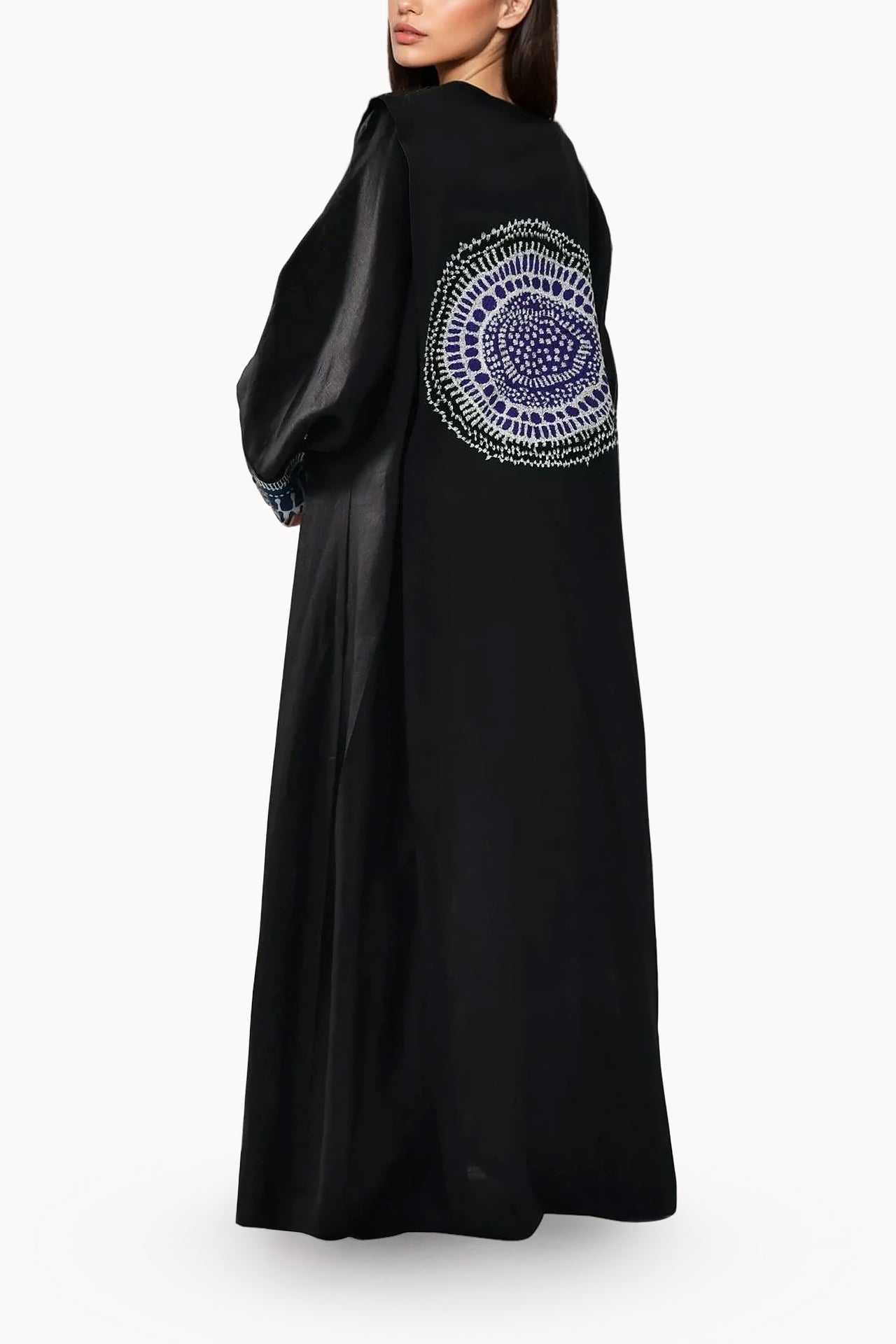Pattern Linen Black Abaya by May Thahab