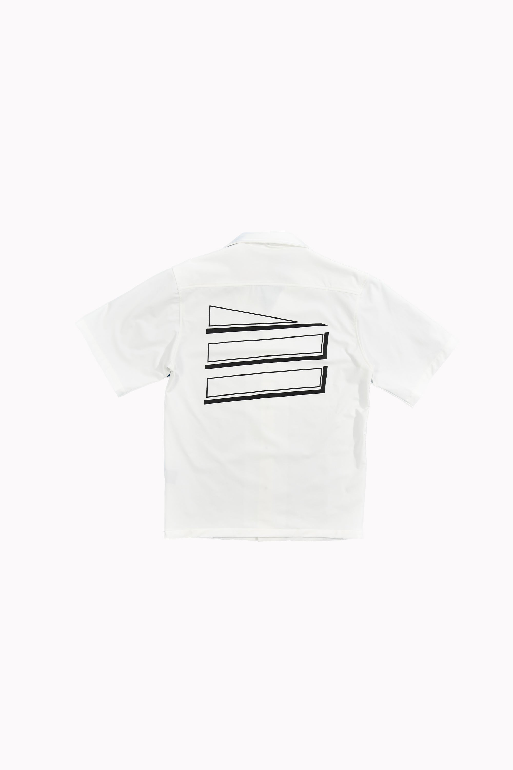 قميص هندسي أبيض من Ordinary Clothes