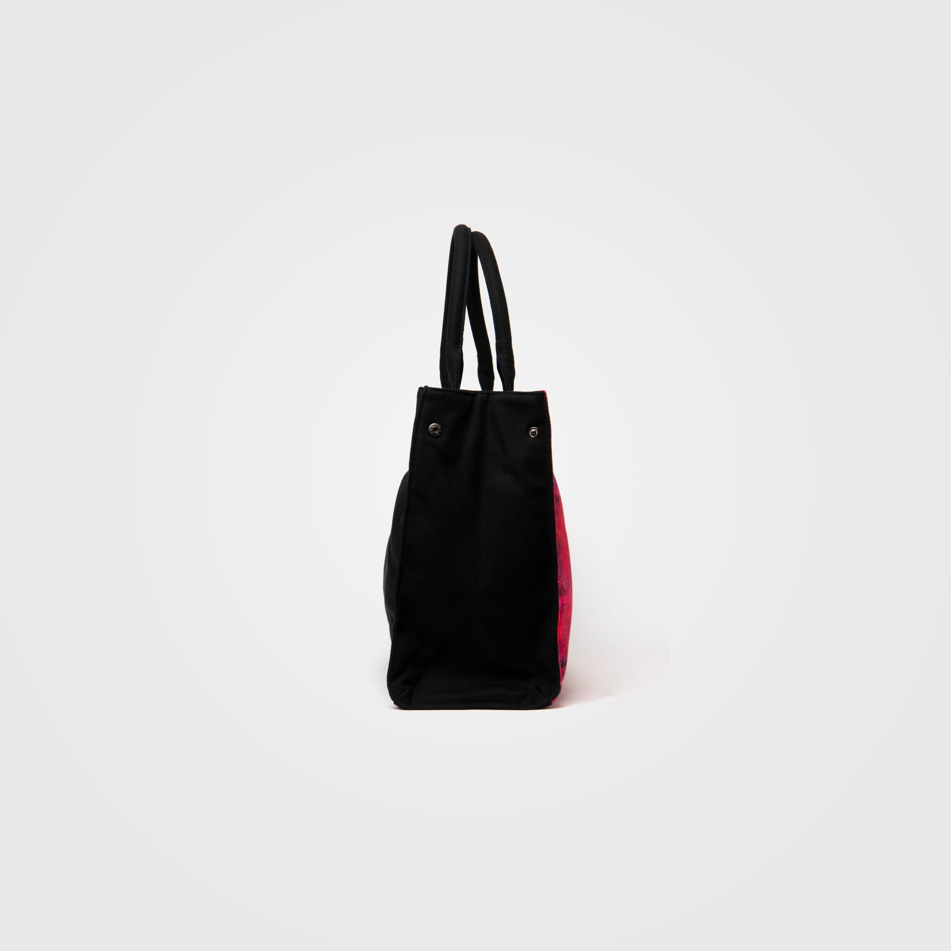 Woman in Gold Earring Tote Bag By Dar Alfann - WECRE8