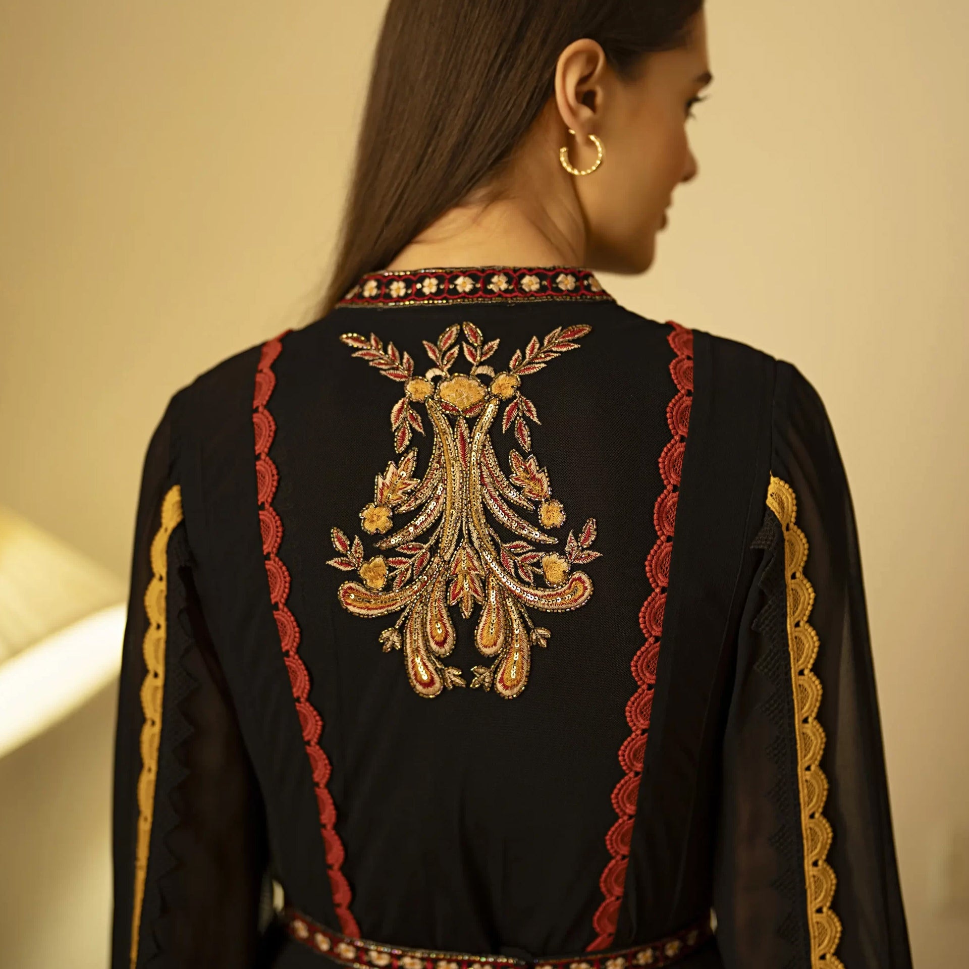 Black Embroidery Eozal Dress with Long Sleeves And Mixed Material From Shalky