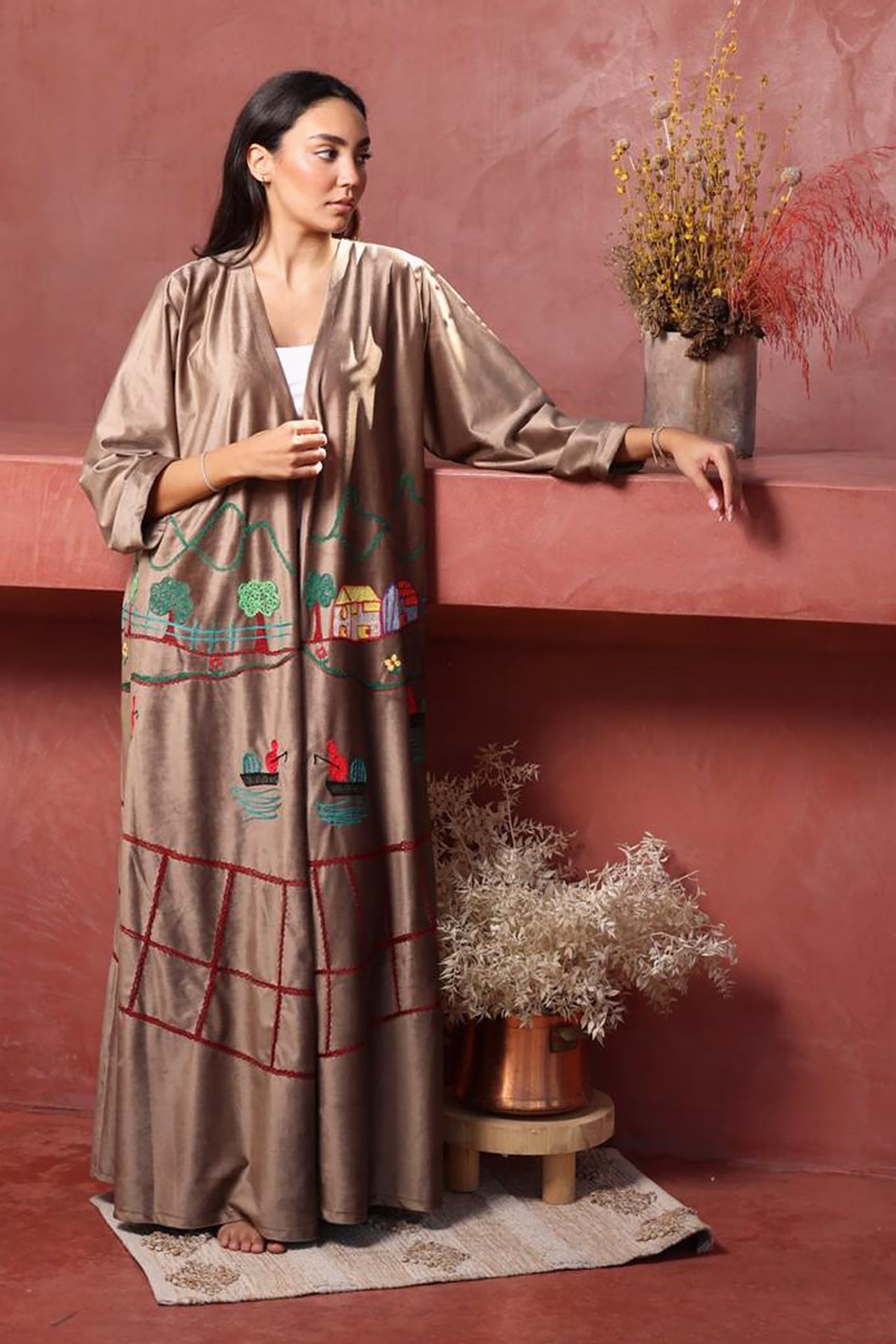 Brown Geo Abaya by Nour Artisan