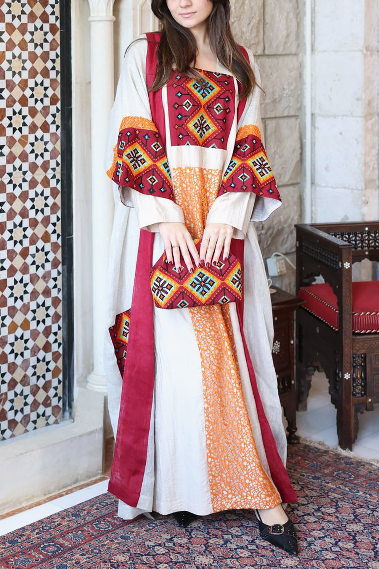 White Geo Set of Abaya and Dress by Nour Artisan