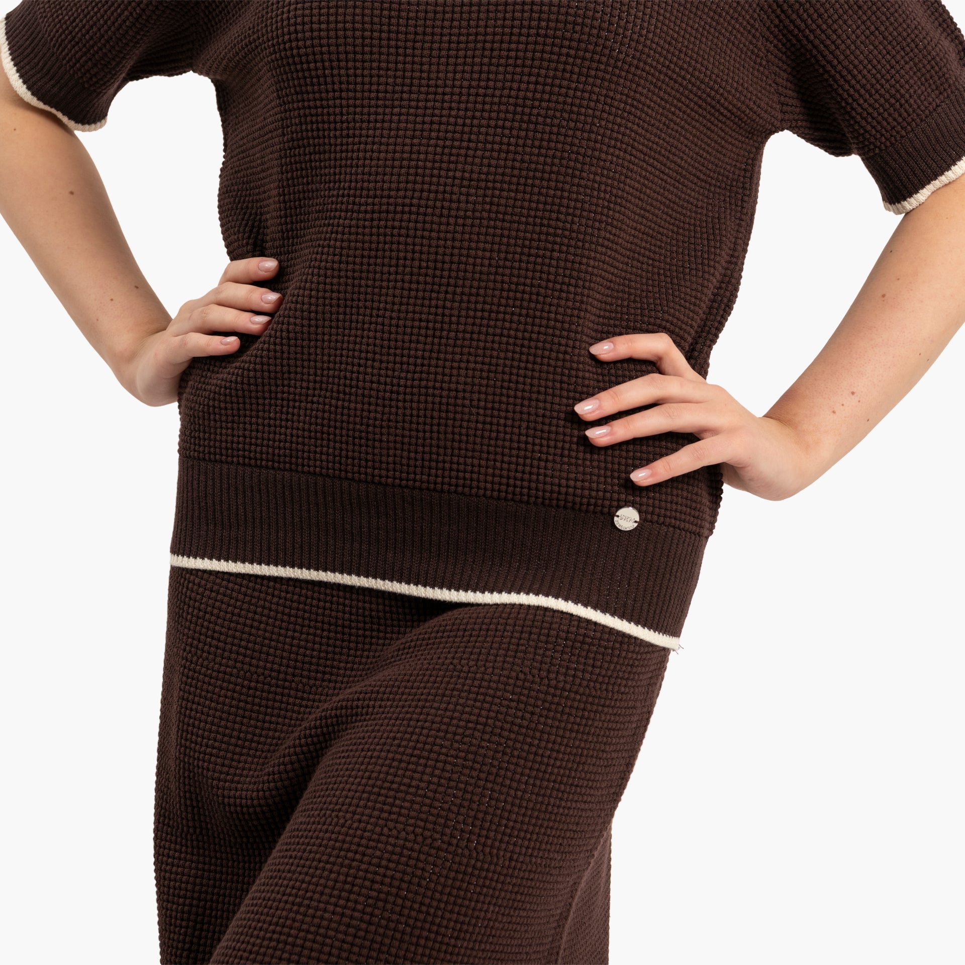 Brown Knit T-shirt by WECRE8