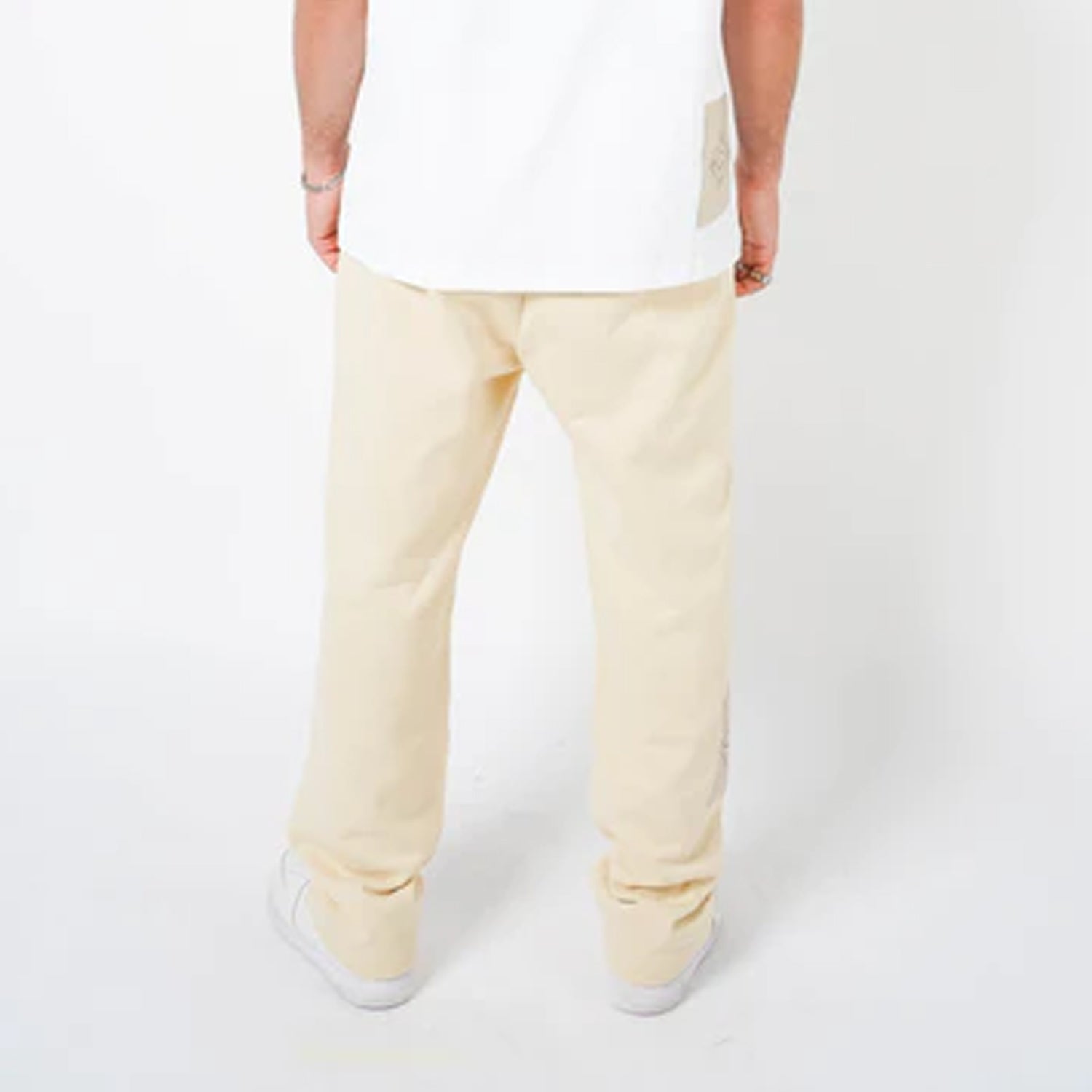 BEIGE PANTS WITH THE POWER OF DREAMS PRINT FROM HOUSE OF CENMAR
