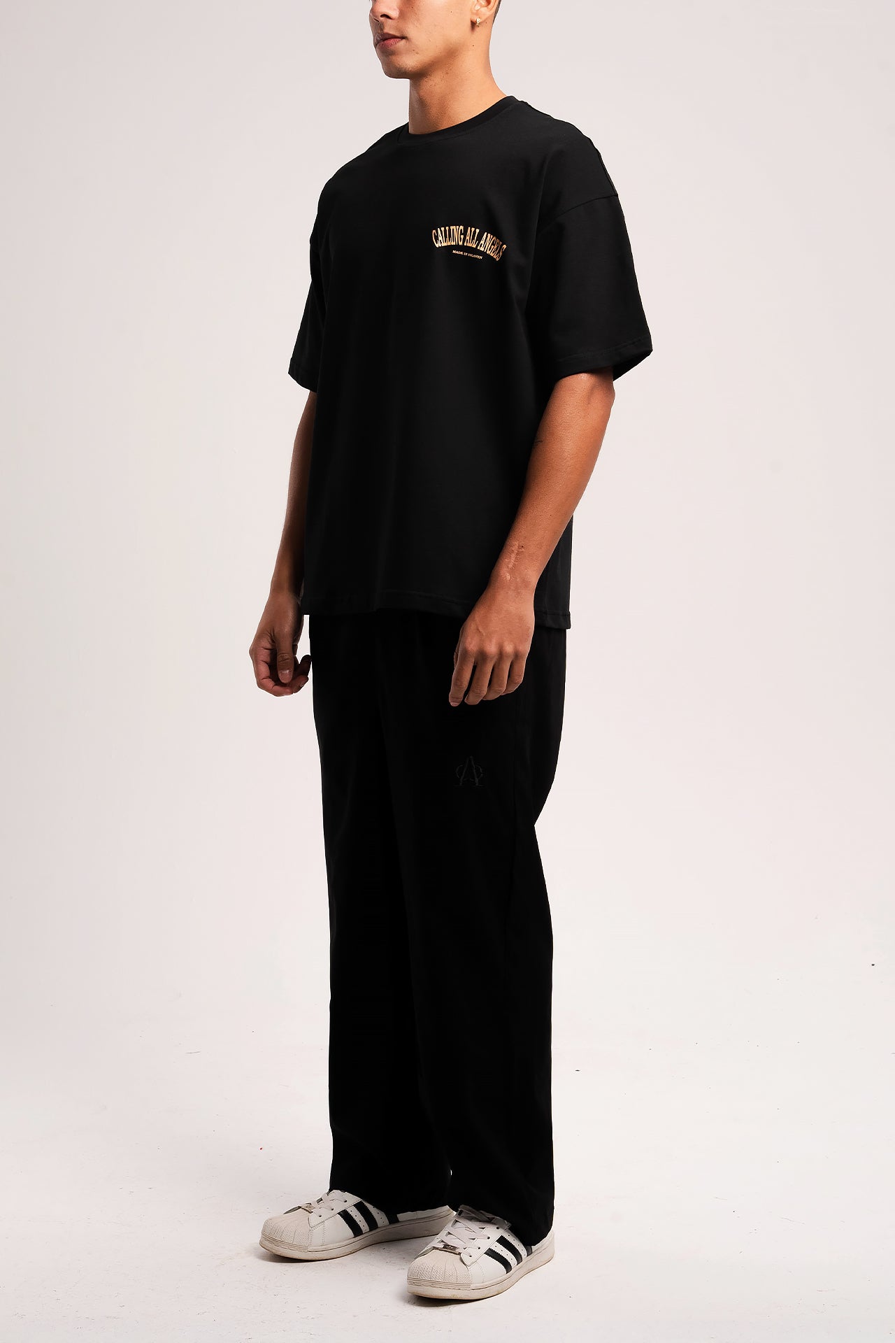 Black Cotton Lointain Souvenir T-shirt by Calling All Angels