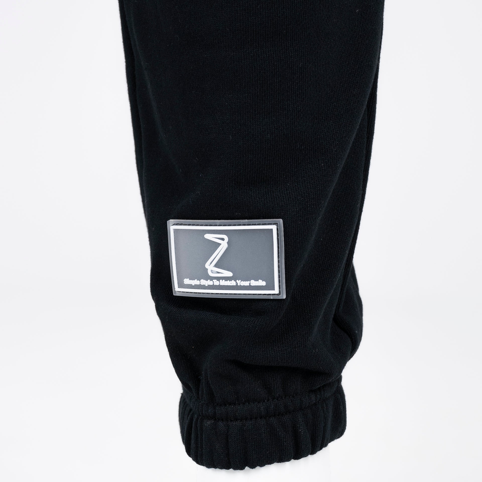 Black Closed Pants By Z Brand