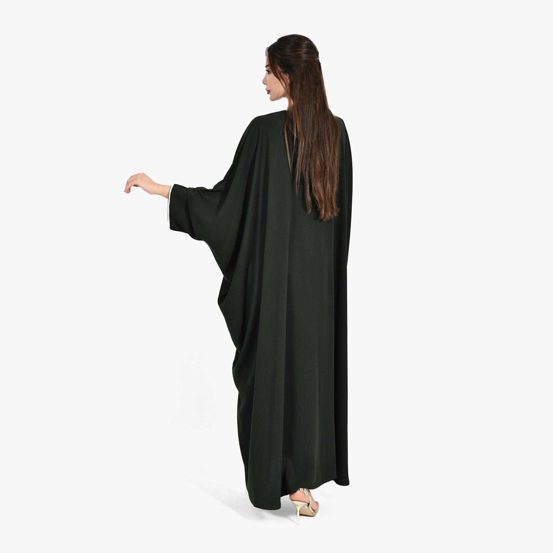 الجوهرة عباية خضراء - Bisht Design