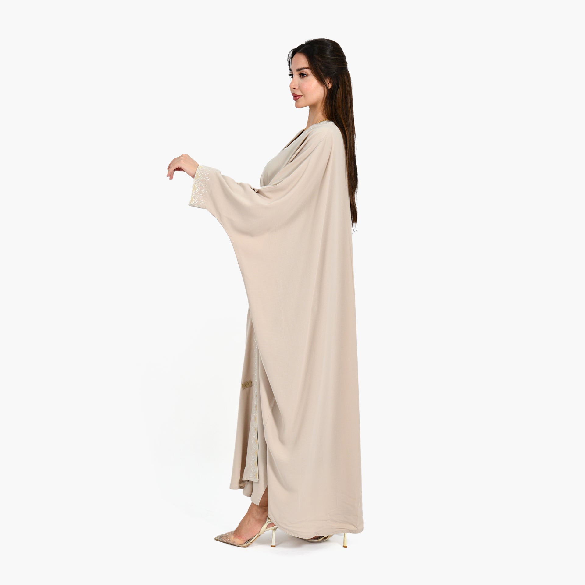 Hijazi Beige Abaya - Bisht Design