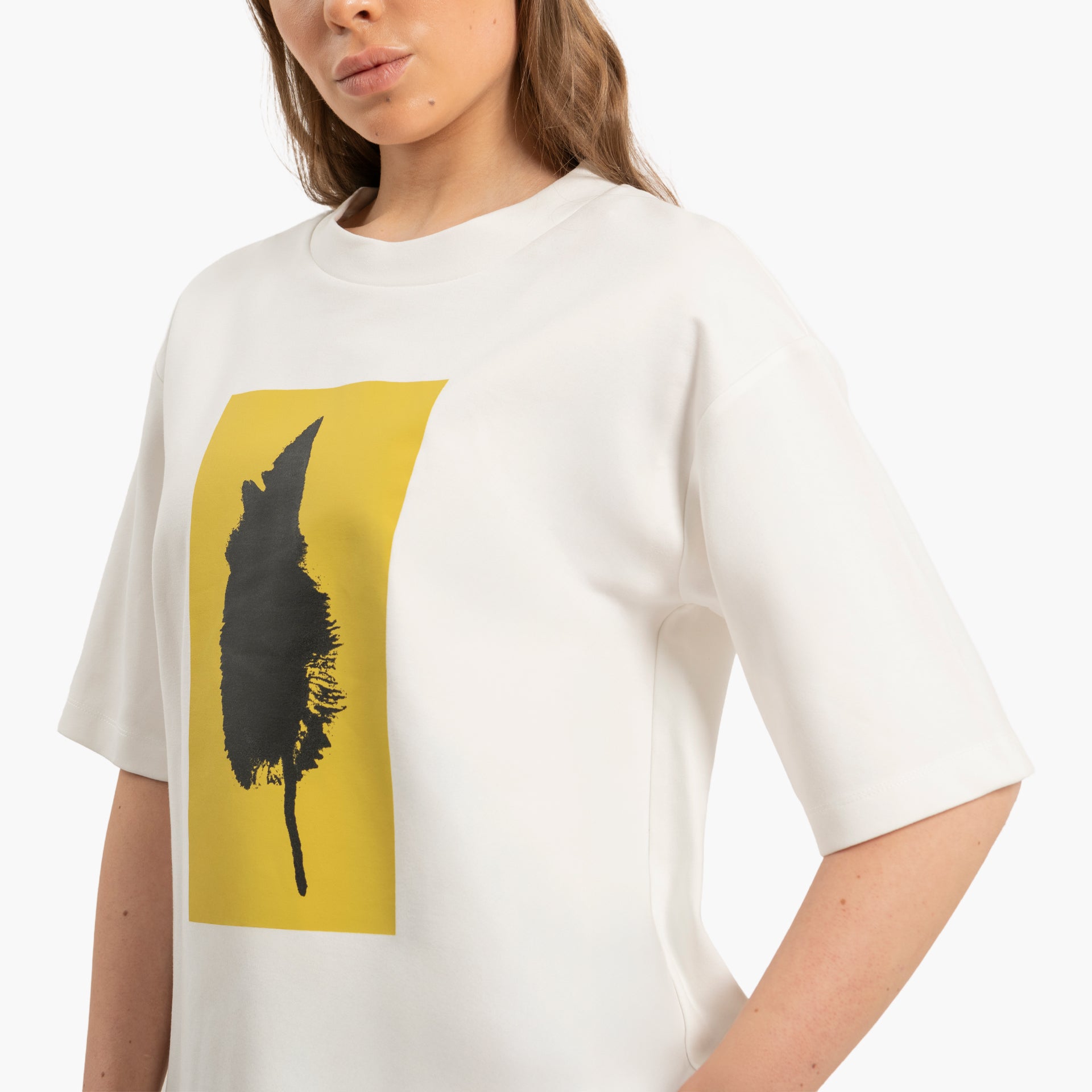 White Feather Print T-shirt by WECRE8