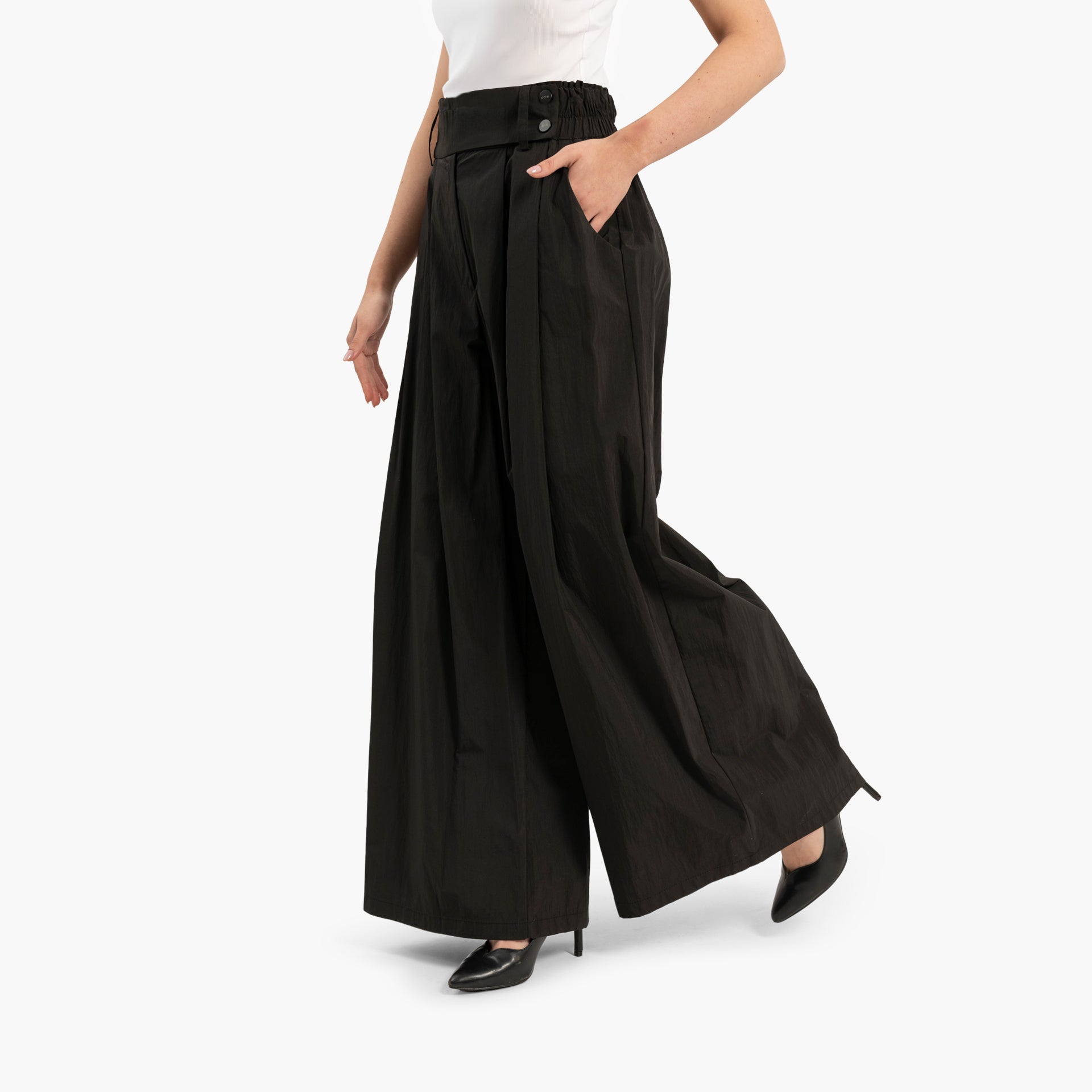 Women's Pleated Black Trousers By WECRE8