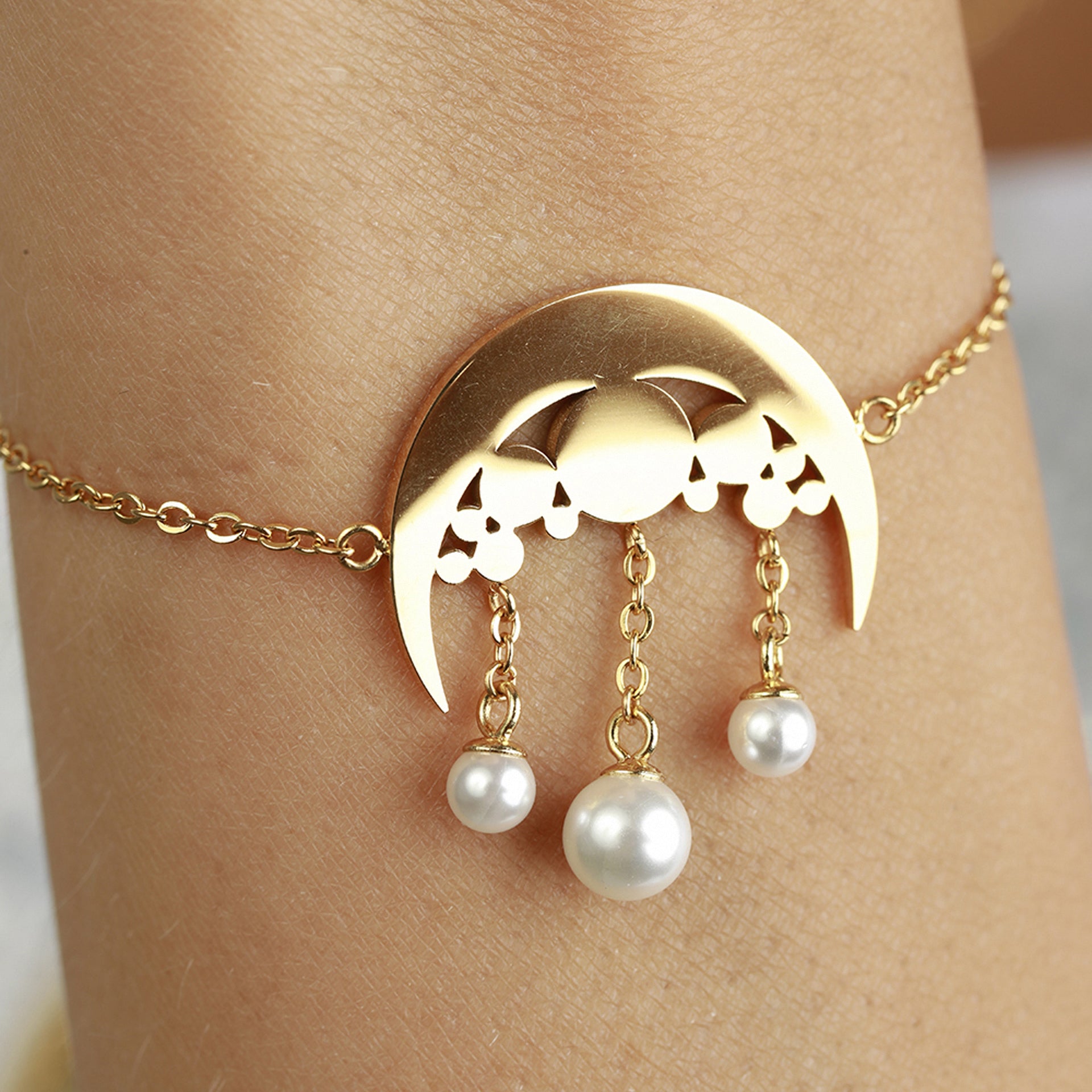 Noor Gold Bracelet From Le-Soleil