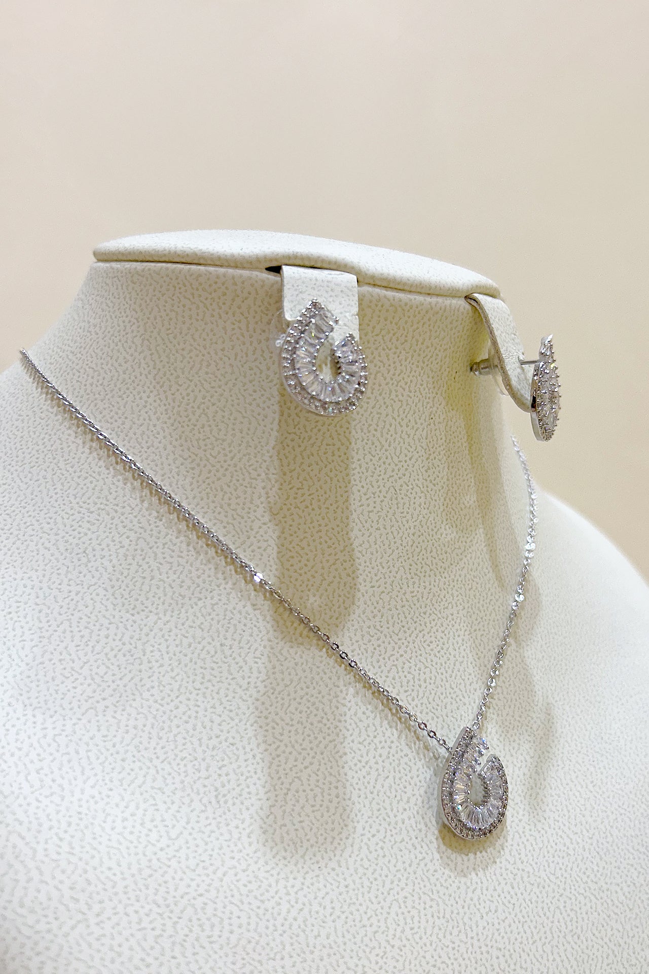 Silver Twirl Set of Necklace and Earrings by Azaleas