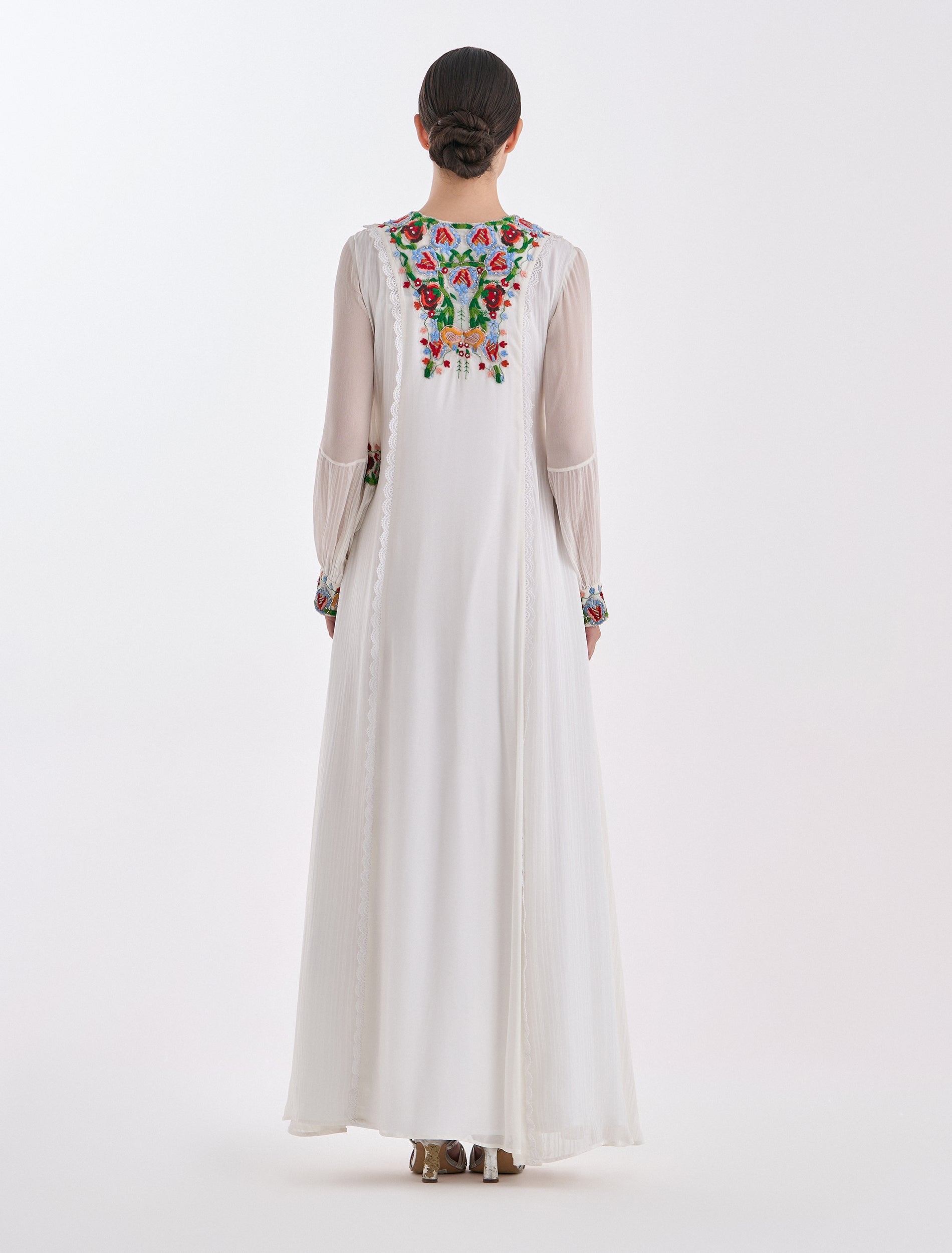 فستان يارا