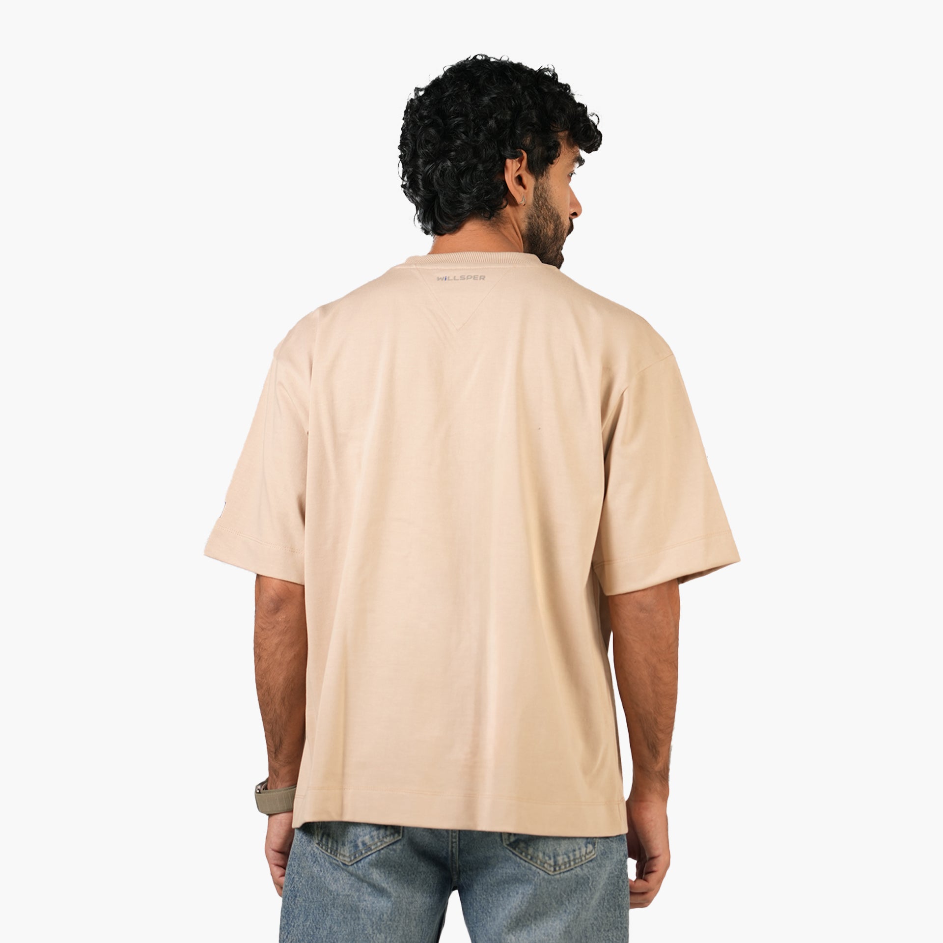 Unisex Beige Oriental Ghutra Oversized T-shirt - WiLLSPER