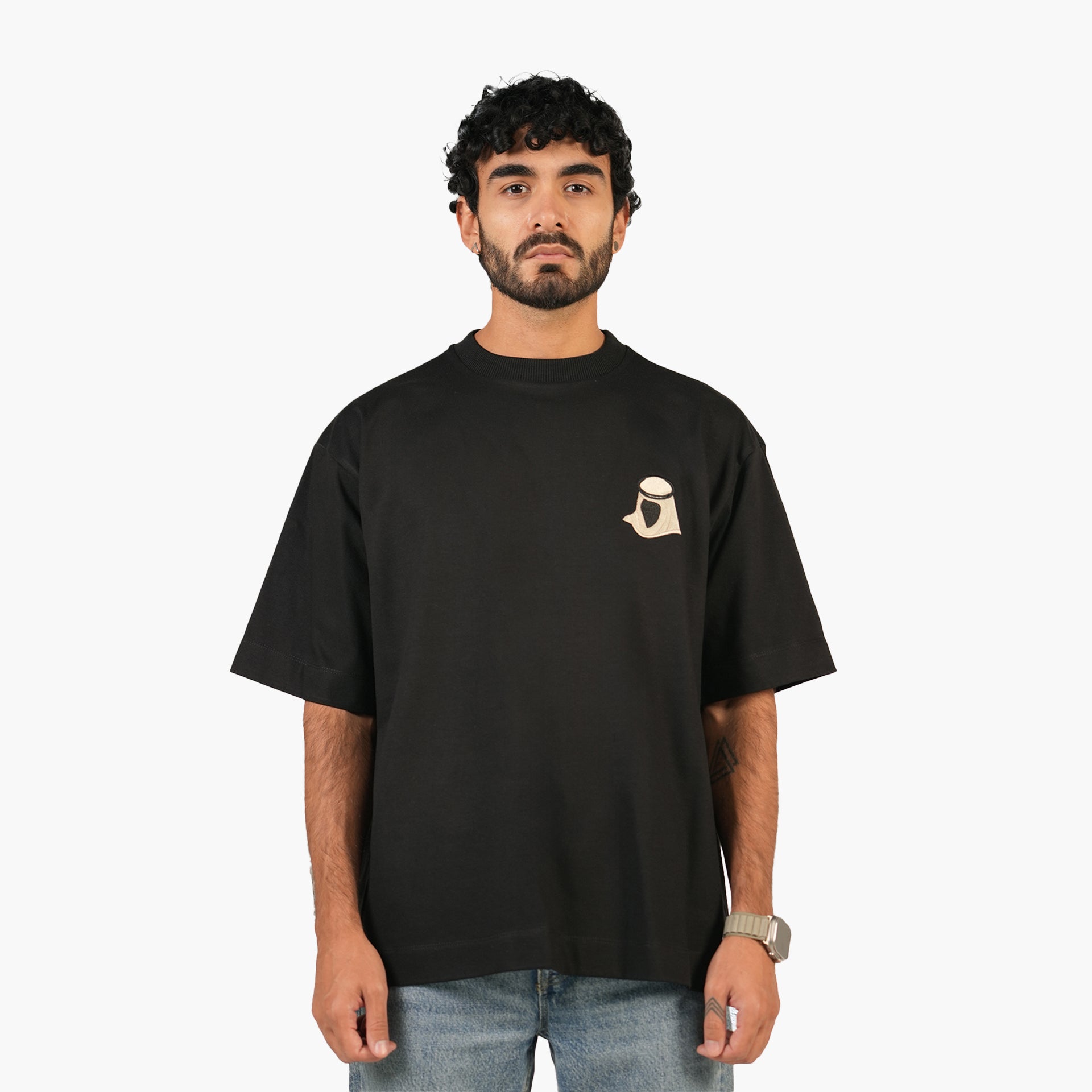 Unisex Black Oriental Ghutra Oversized T-shirt - WiLLSPER