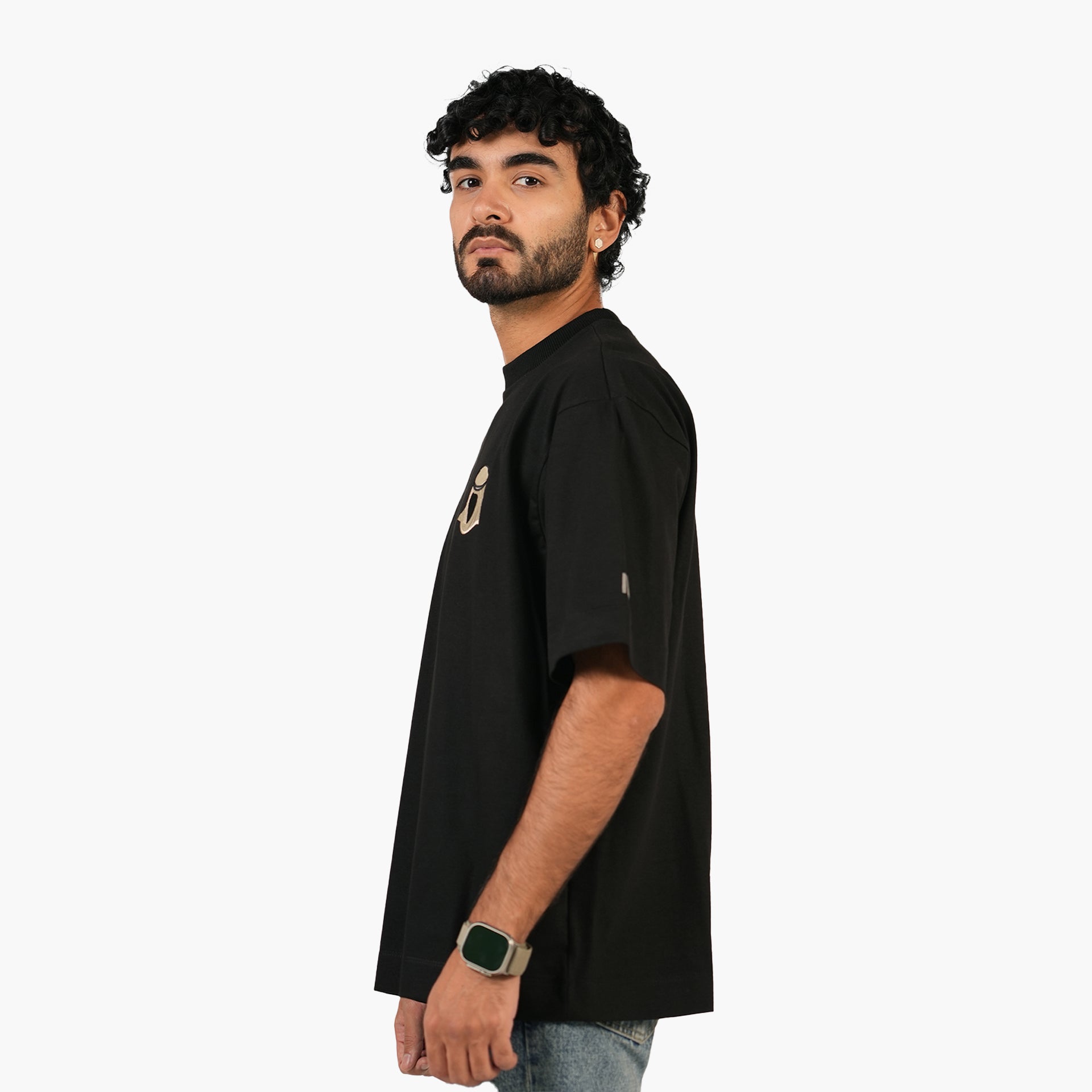 Unisex Black Oriental Ghutra Oversized T-shirt - WiLLSPER