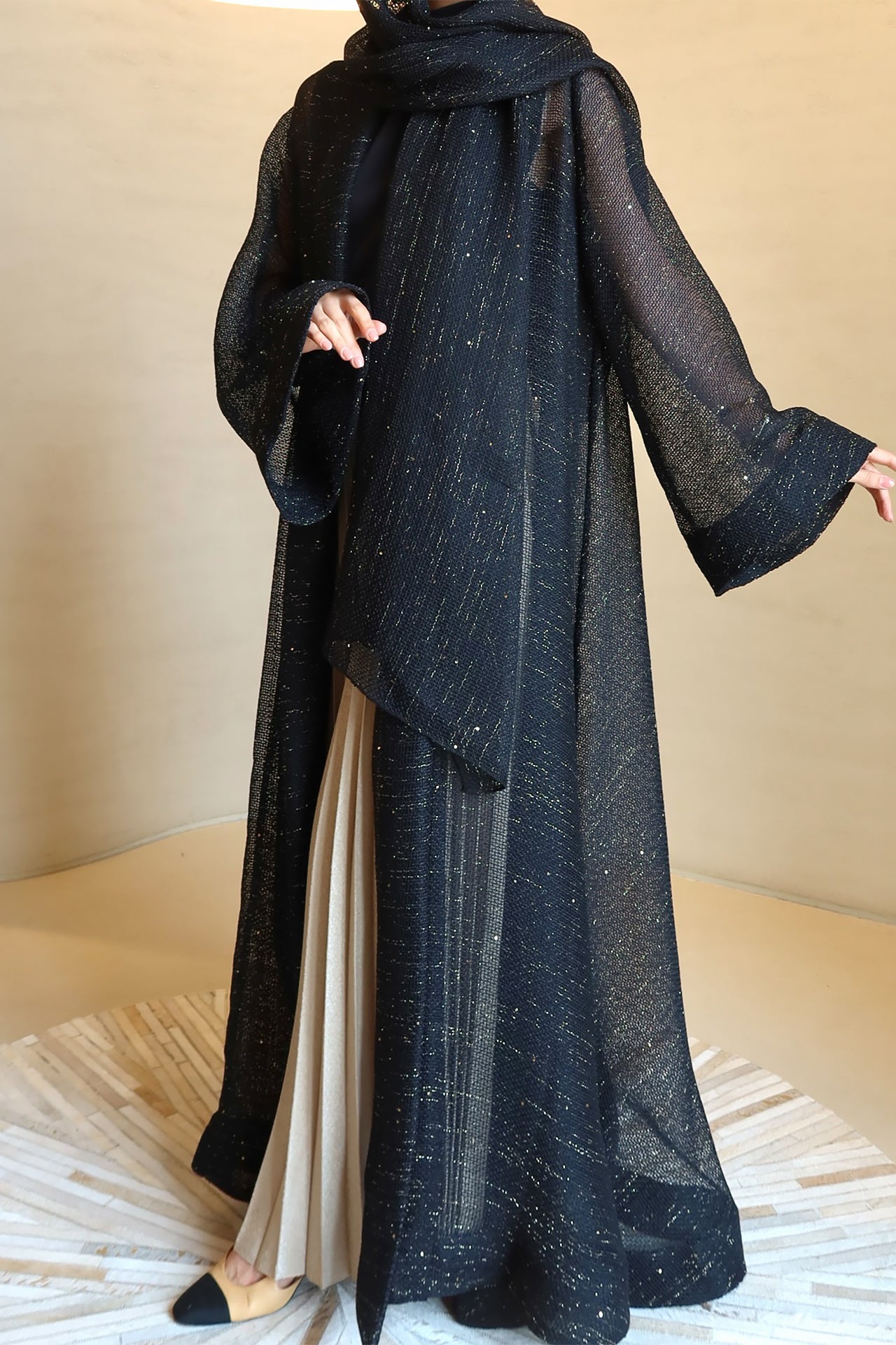 Black Shine Abaya by F.Lounge