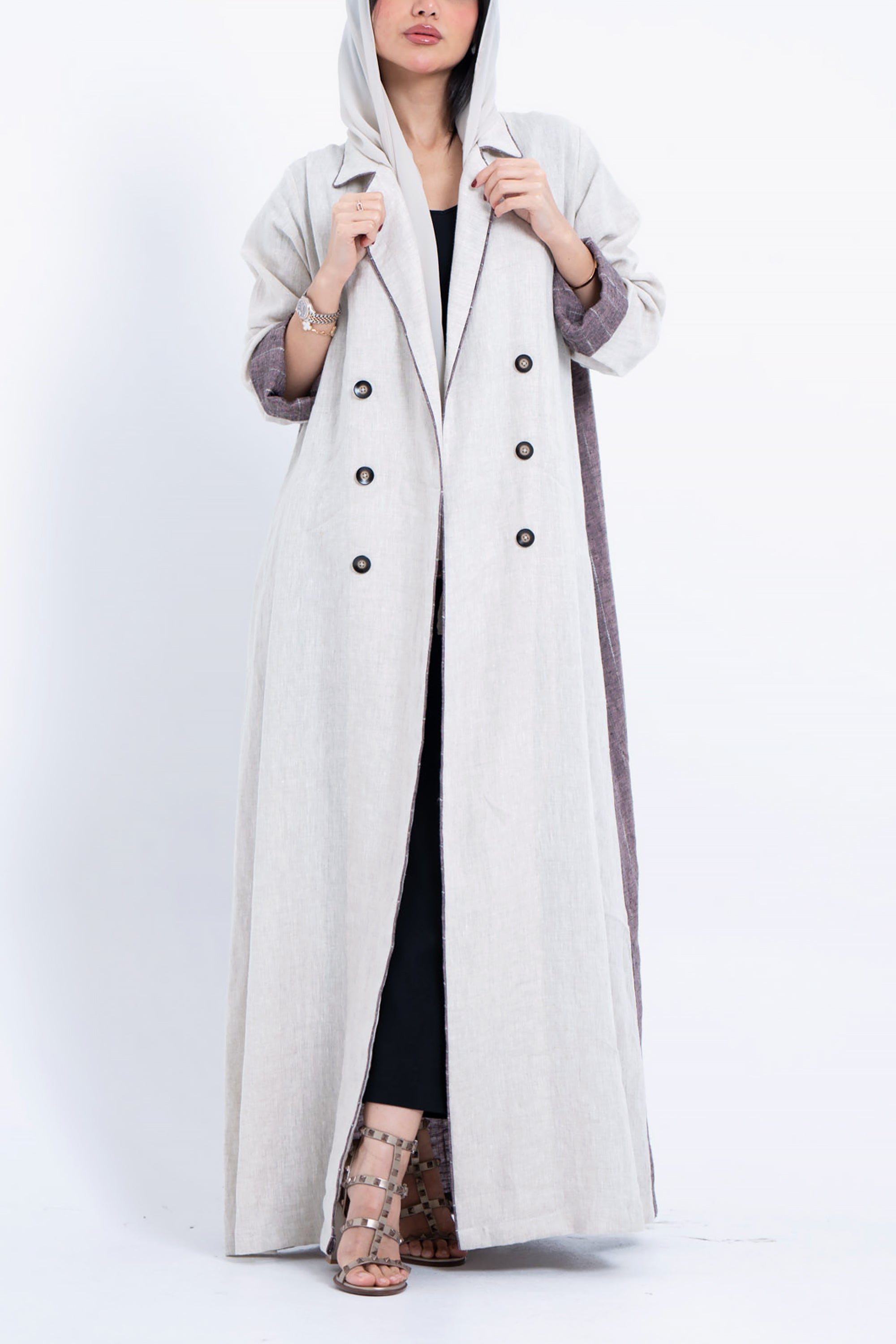 Multicolor Striped Linen Abaya by Taa Marbotah
