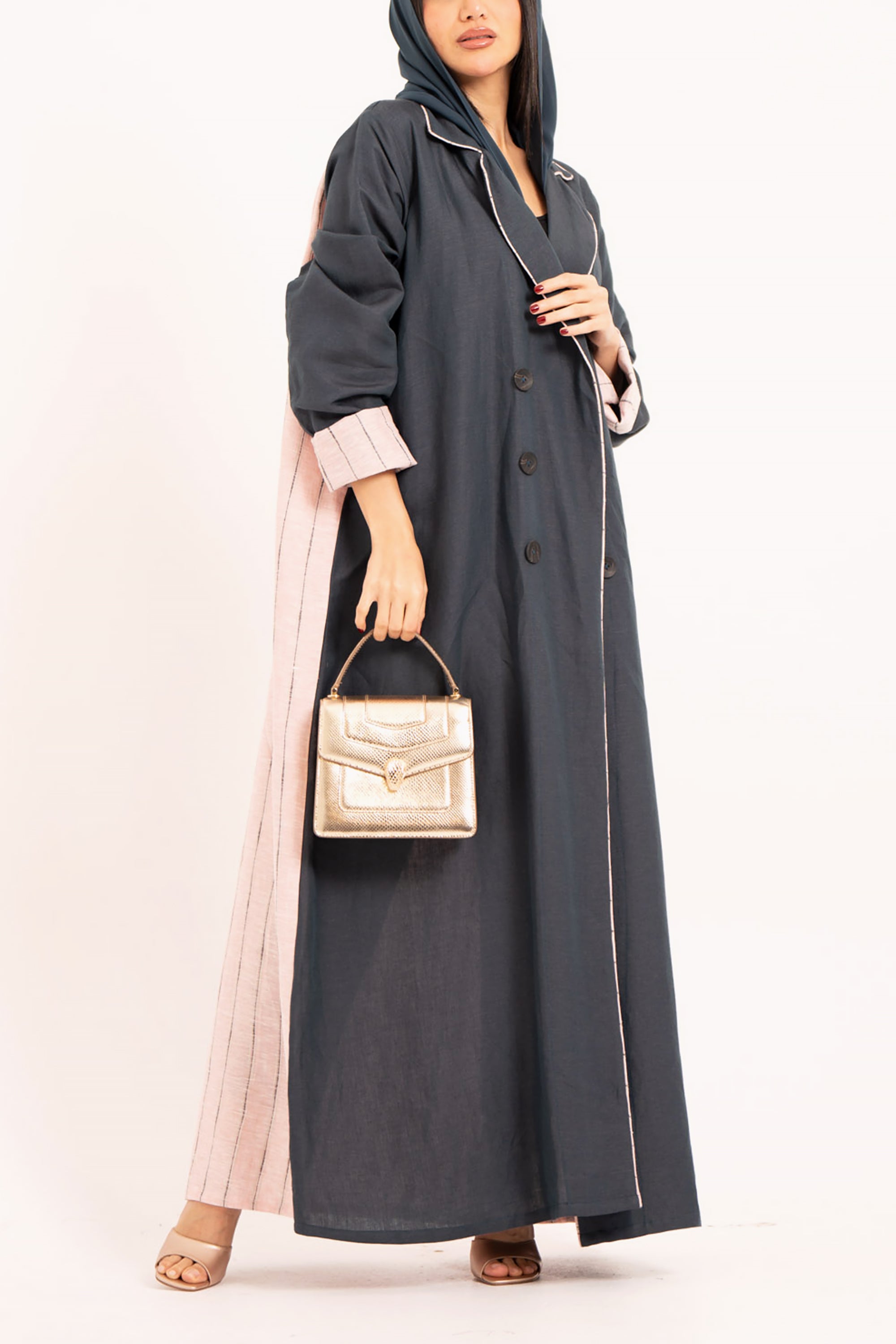 Multicolor Flowing Striped Linen Abaya by Taa Marbotah