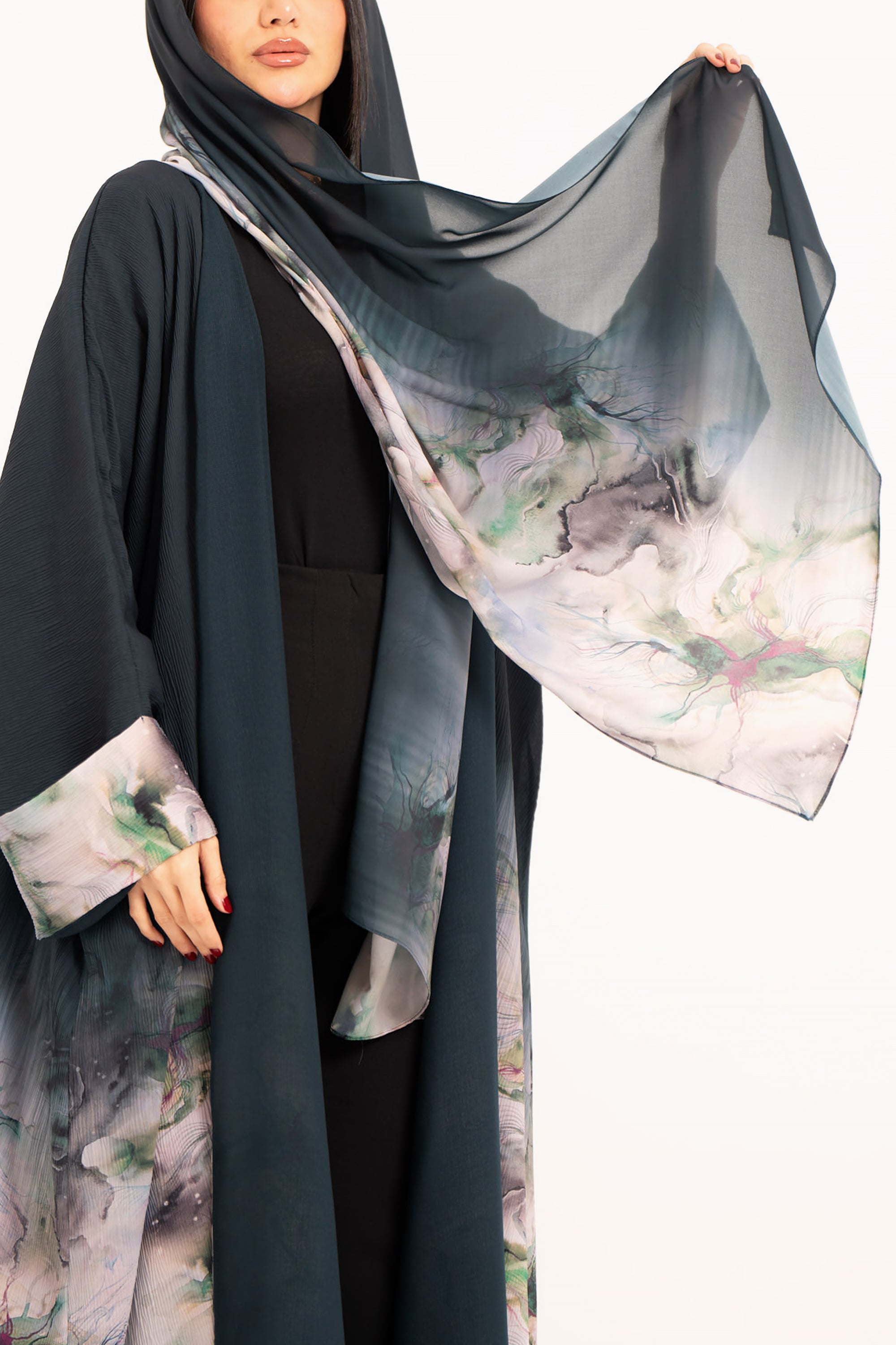 Multicolor Wavy Double-Layered Chiffon Abaya by Taa Marbotah