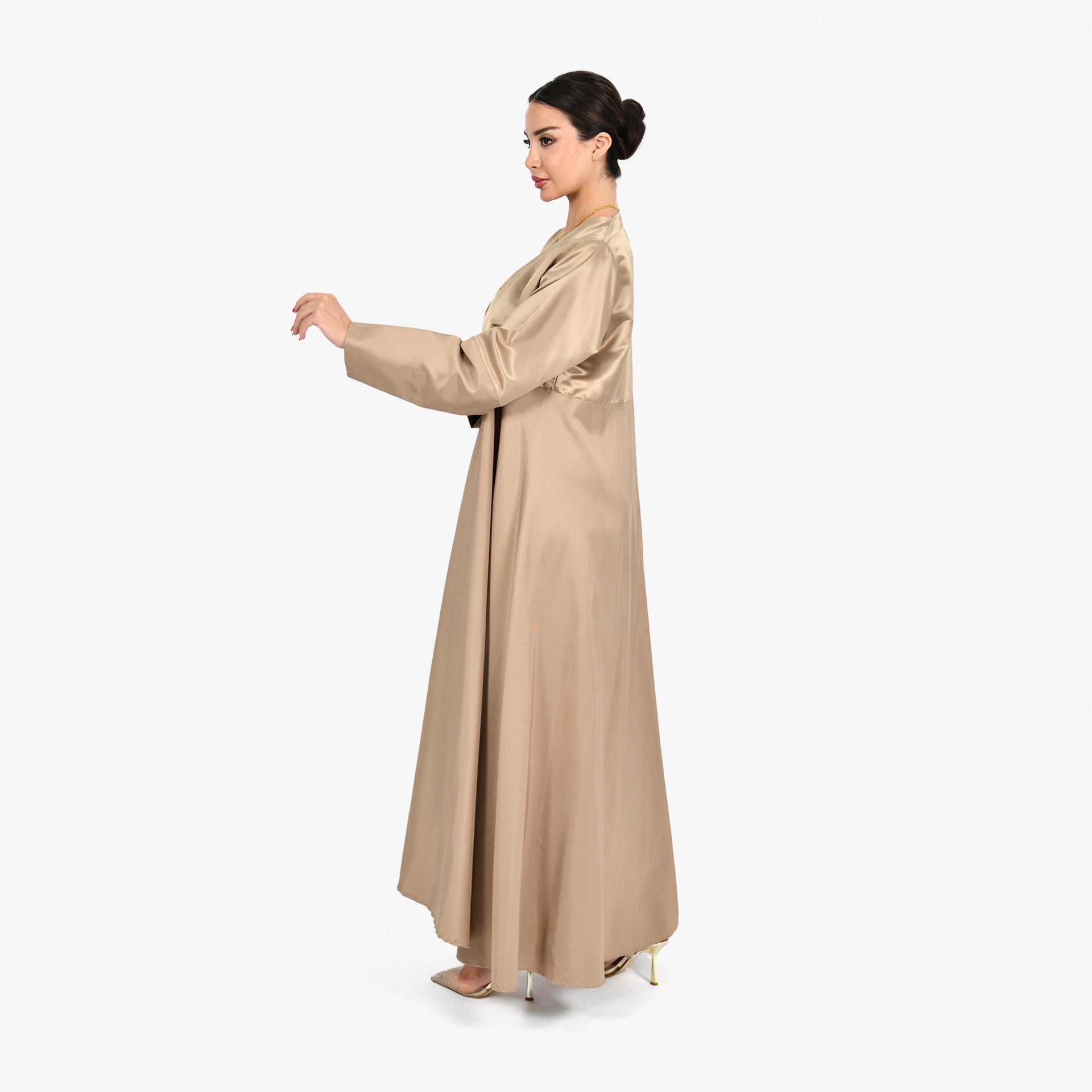 Beige Cloche Wide Abaya with Beige Tarha by Shmokh Abaya - WECRE8