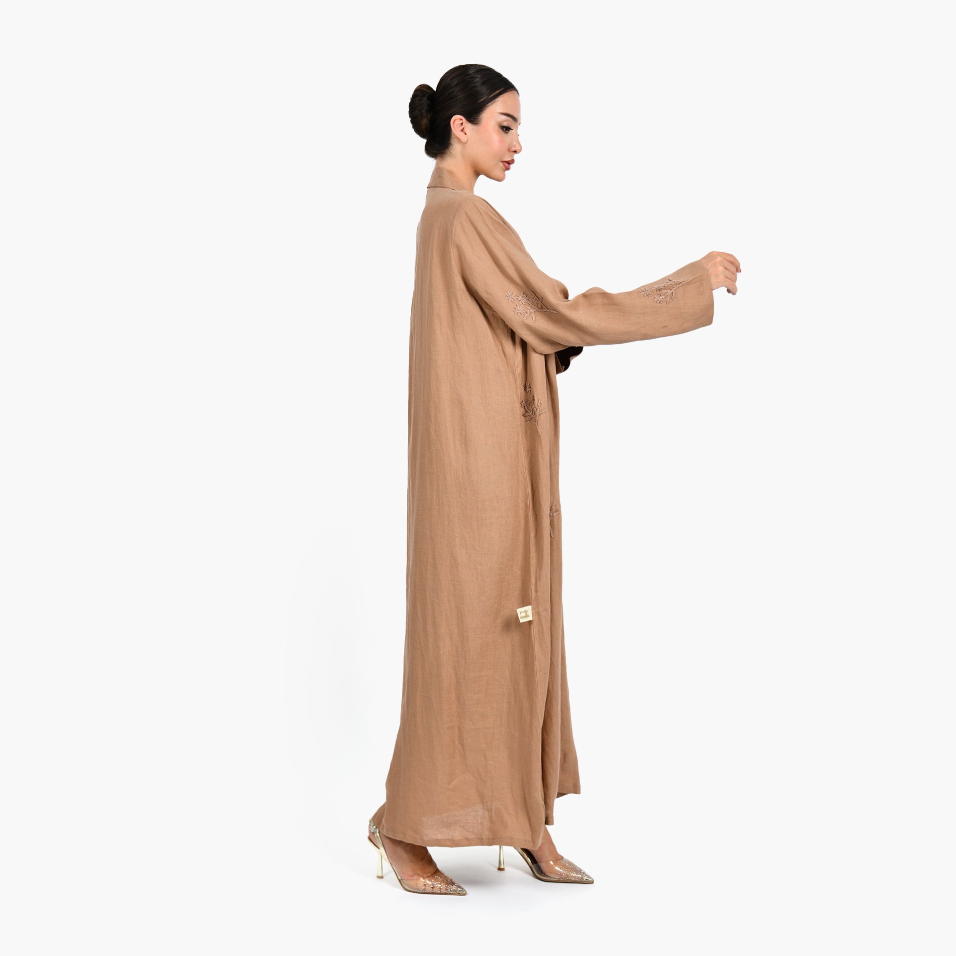 Beige Suit Embroidery Abaya by Darzah - WECRE8