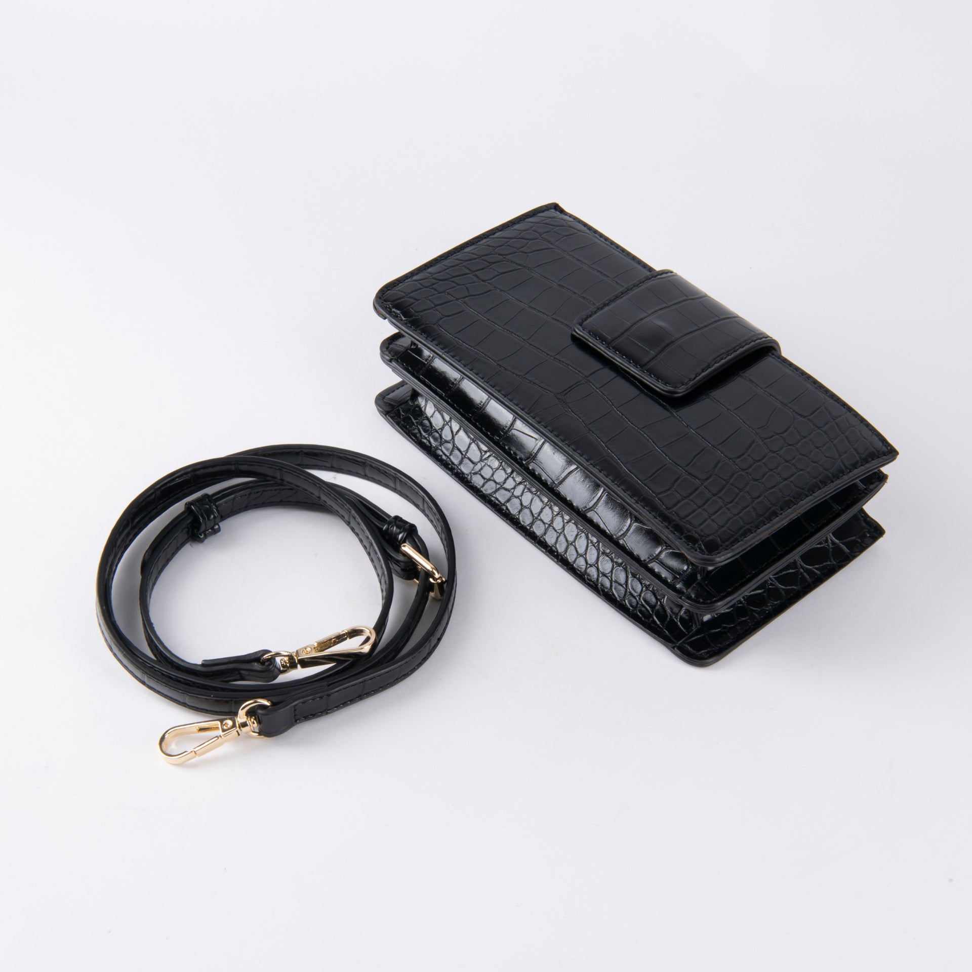 Black Leather Shoulder Bag With Leather Strap From Vogue By S - WECRE8