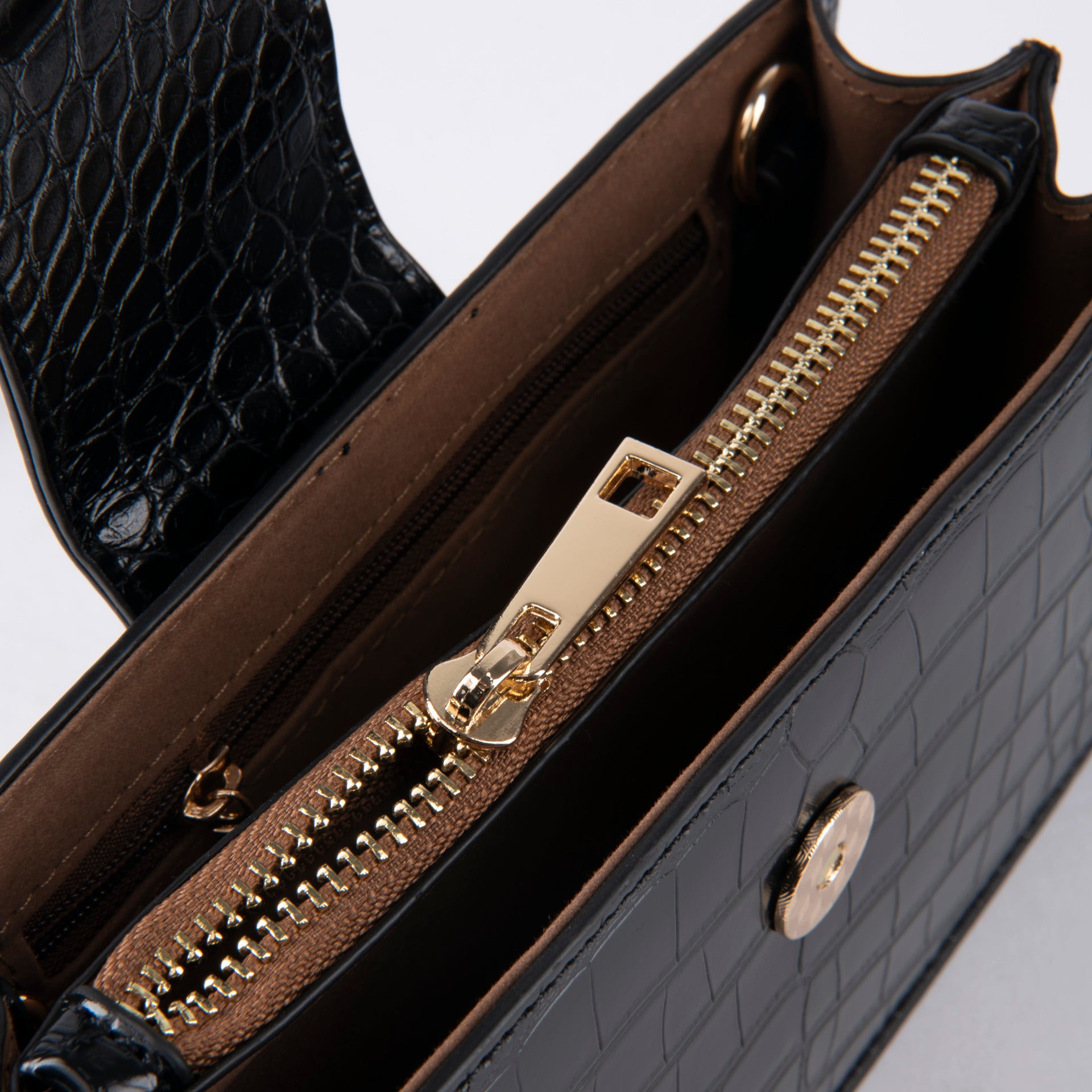 Black Leather Shoulder Bag With Leather Strap From Vogue By S - WECRE8