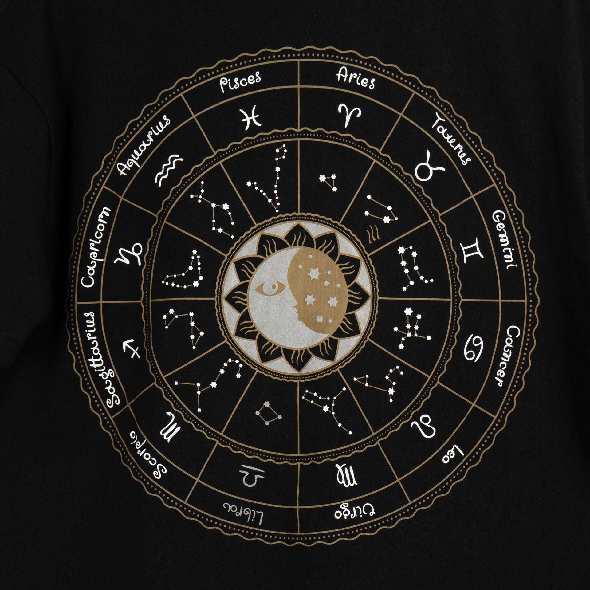 Black Libra T-shirt From Street KSA - WECRE8