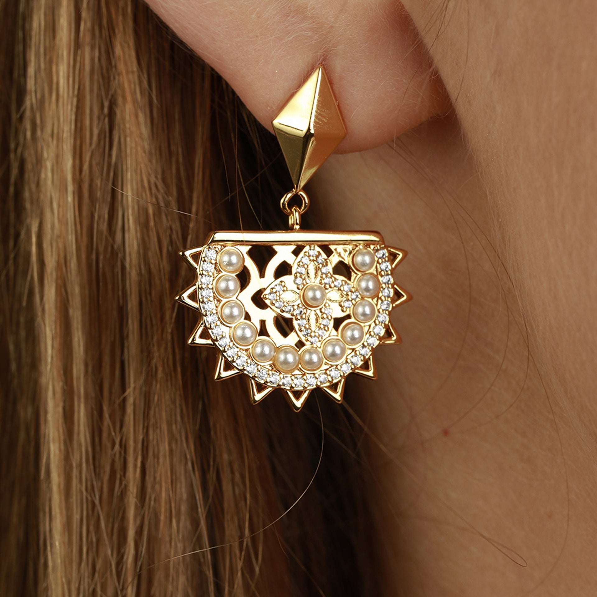 Asayel Gold Earrings From Le-Soleil