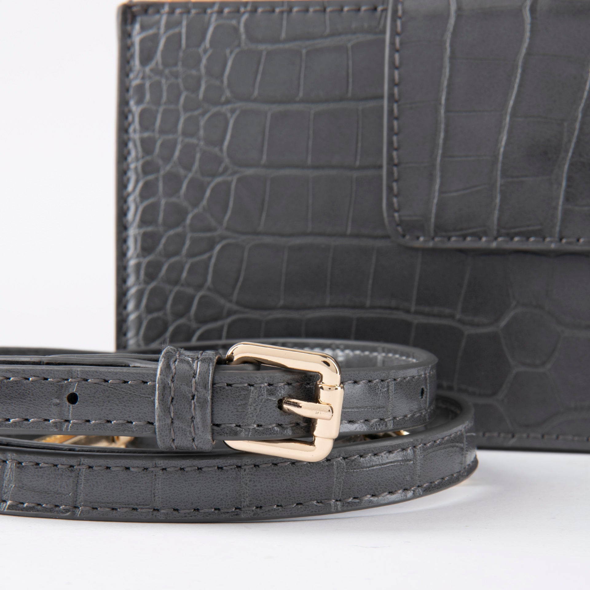 Gray Leather Shoulder Bag With Leather Strap From Vogue By S - WECRE8