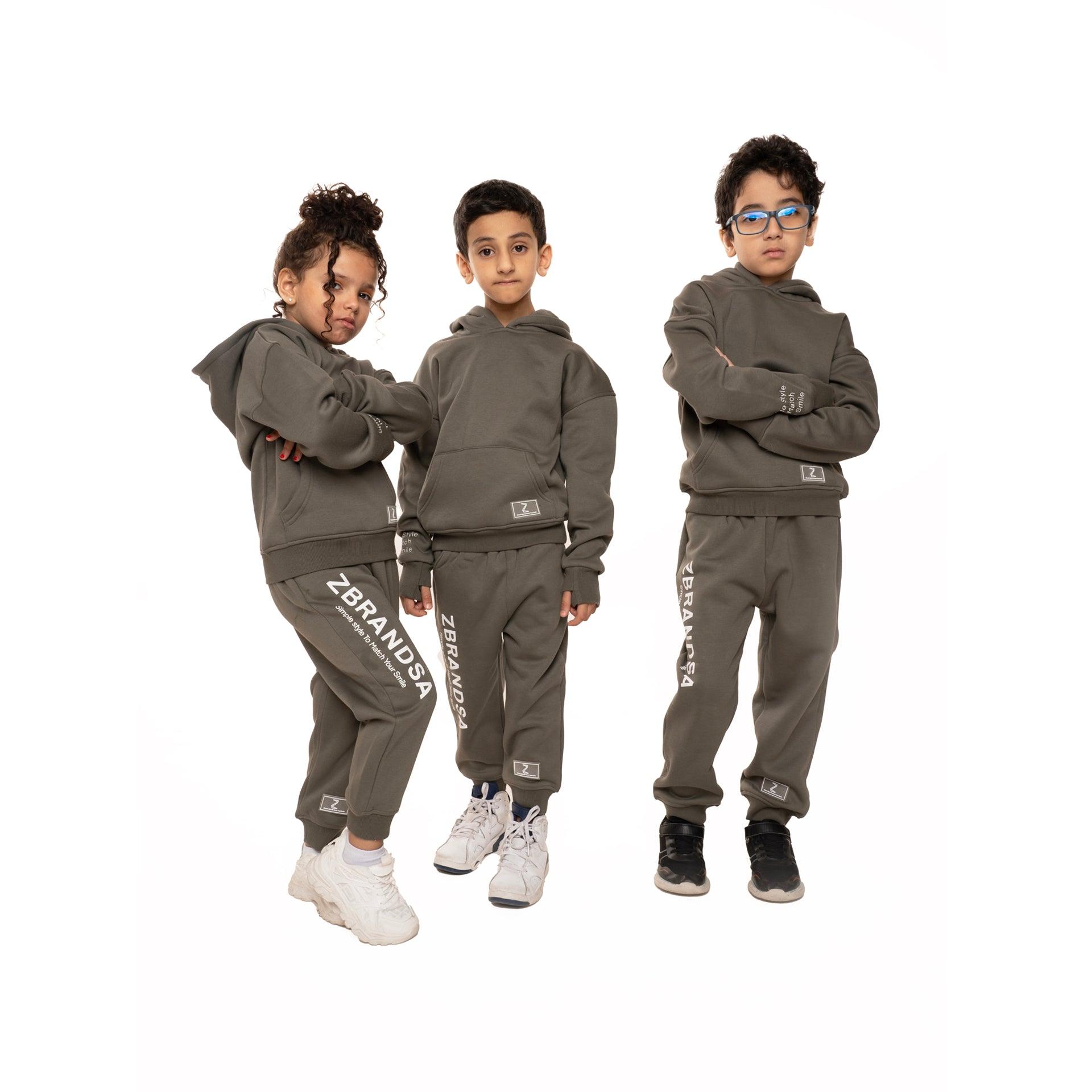 kids¬†set Gray hoodie and pants From Z Brand - WECRE8