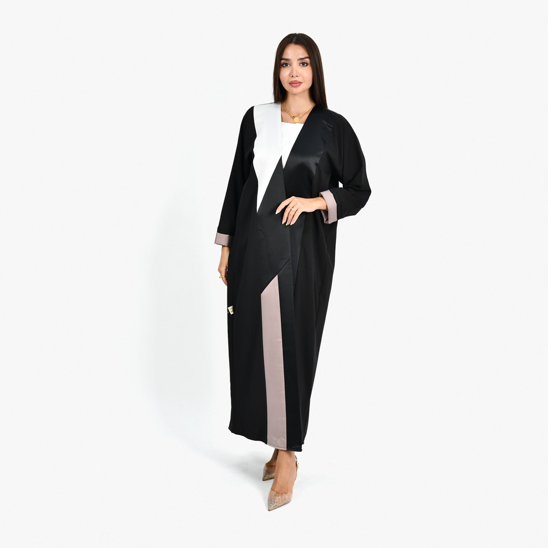 Sute Black Abaya From Darzah - WECRE8