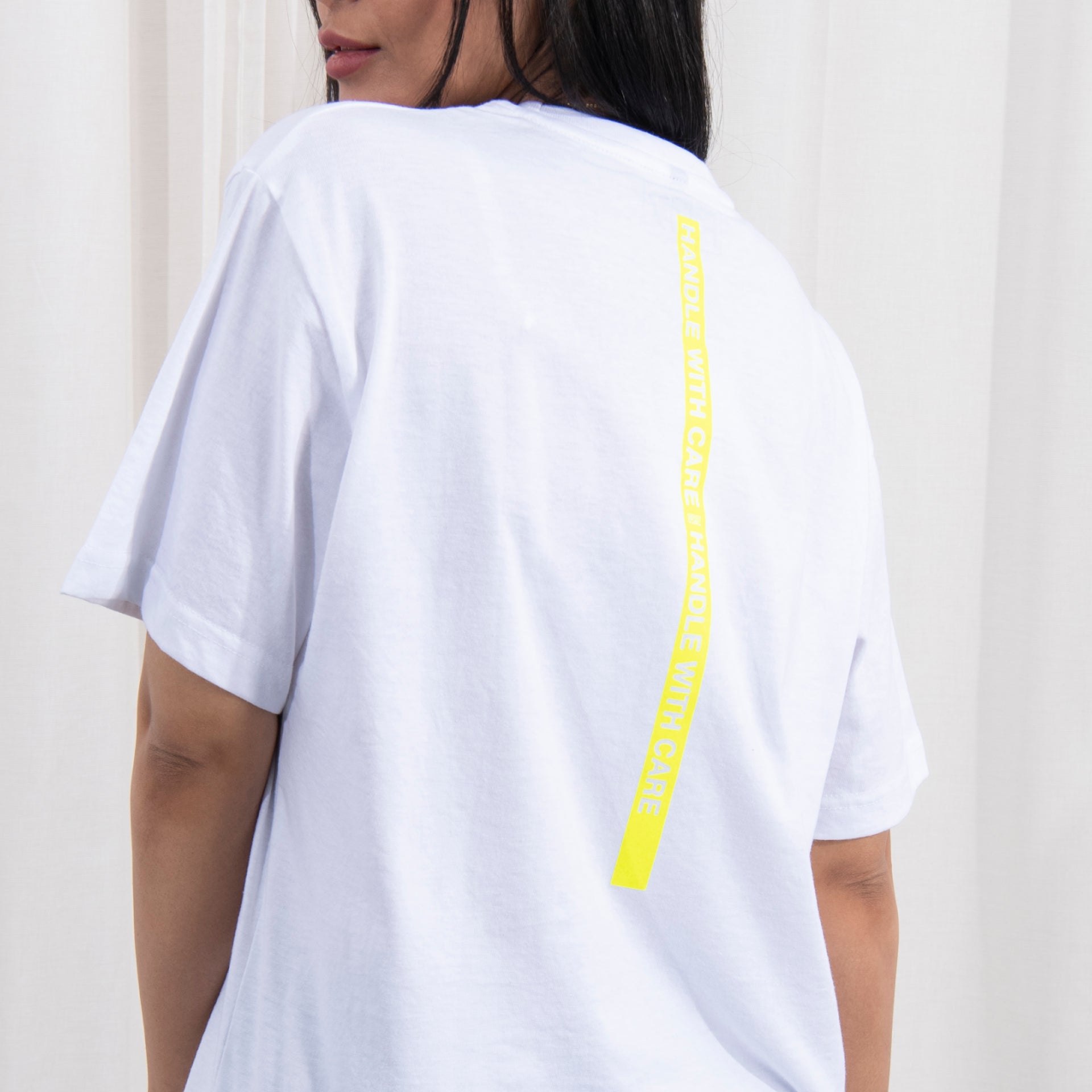 White T-shirt Human Being From R07 - WECRE8